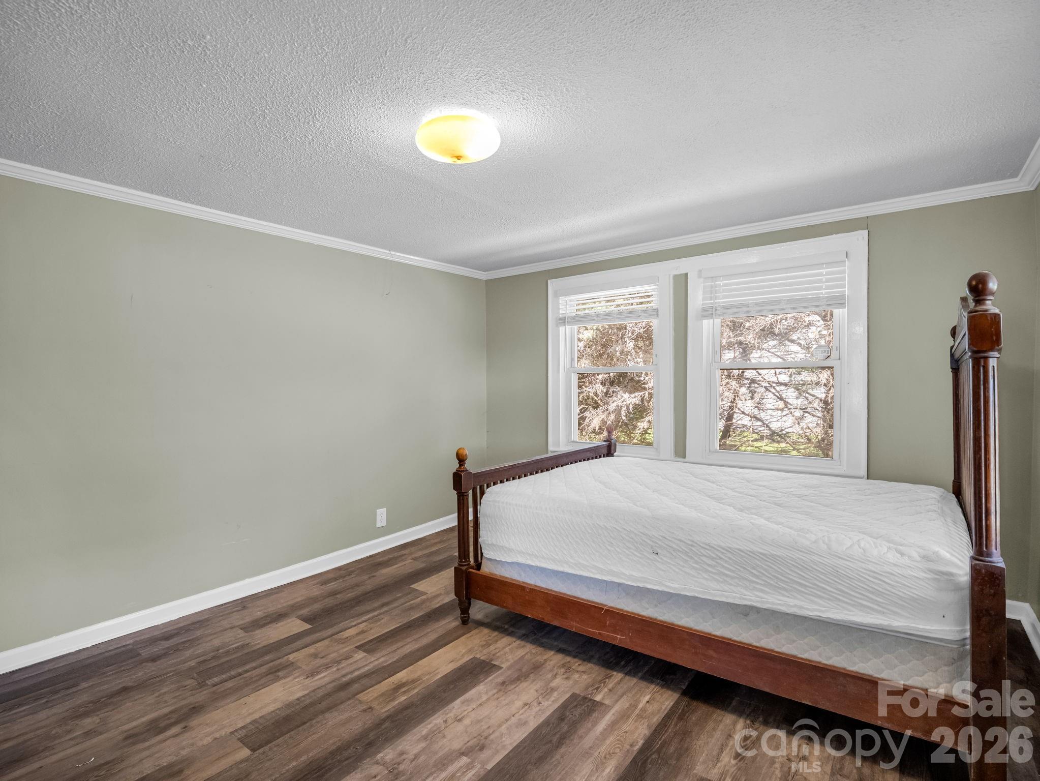 1315 Lithia Springs Road Property Photo 11