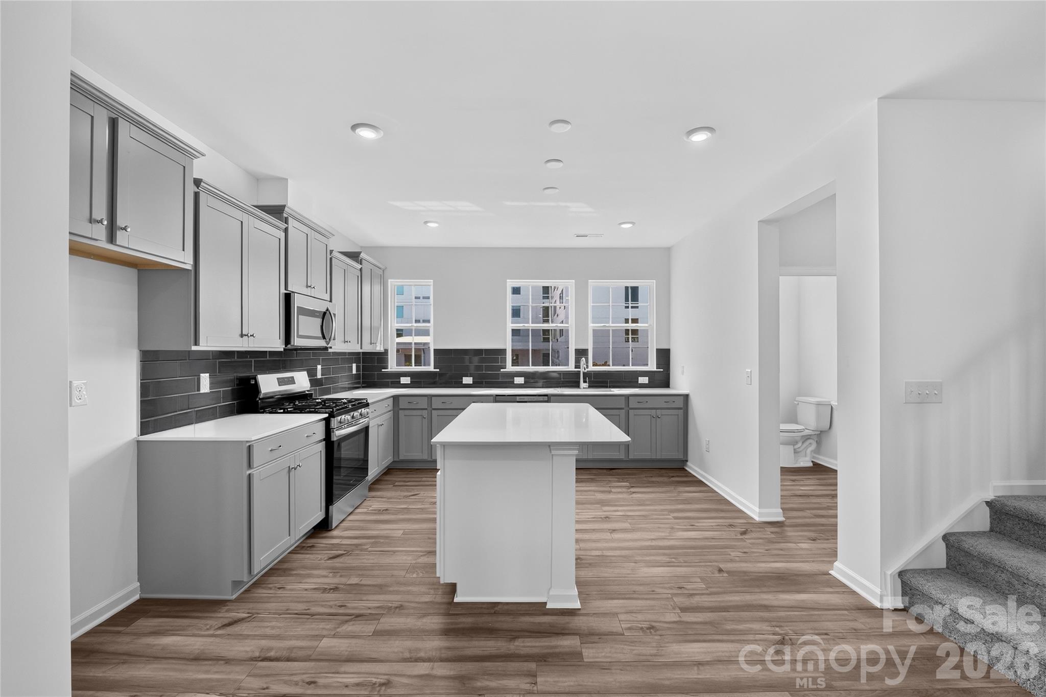 102 Admani Way A Property Photo 12