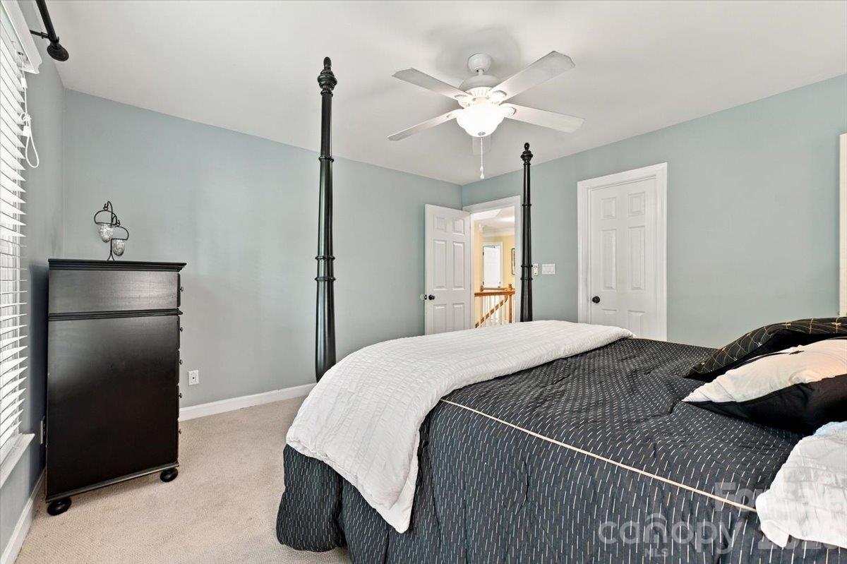 178 Cove Creek Loop Property Photo 31