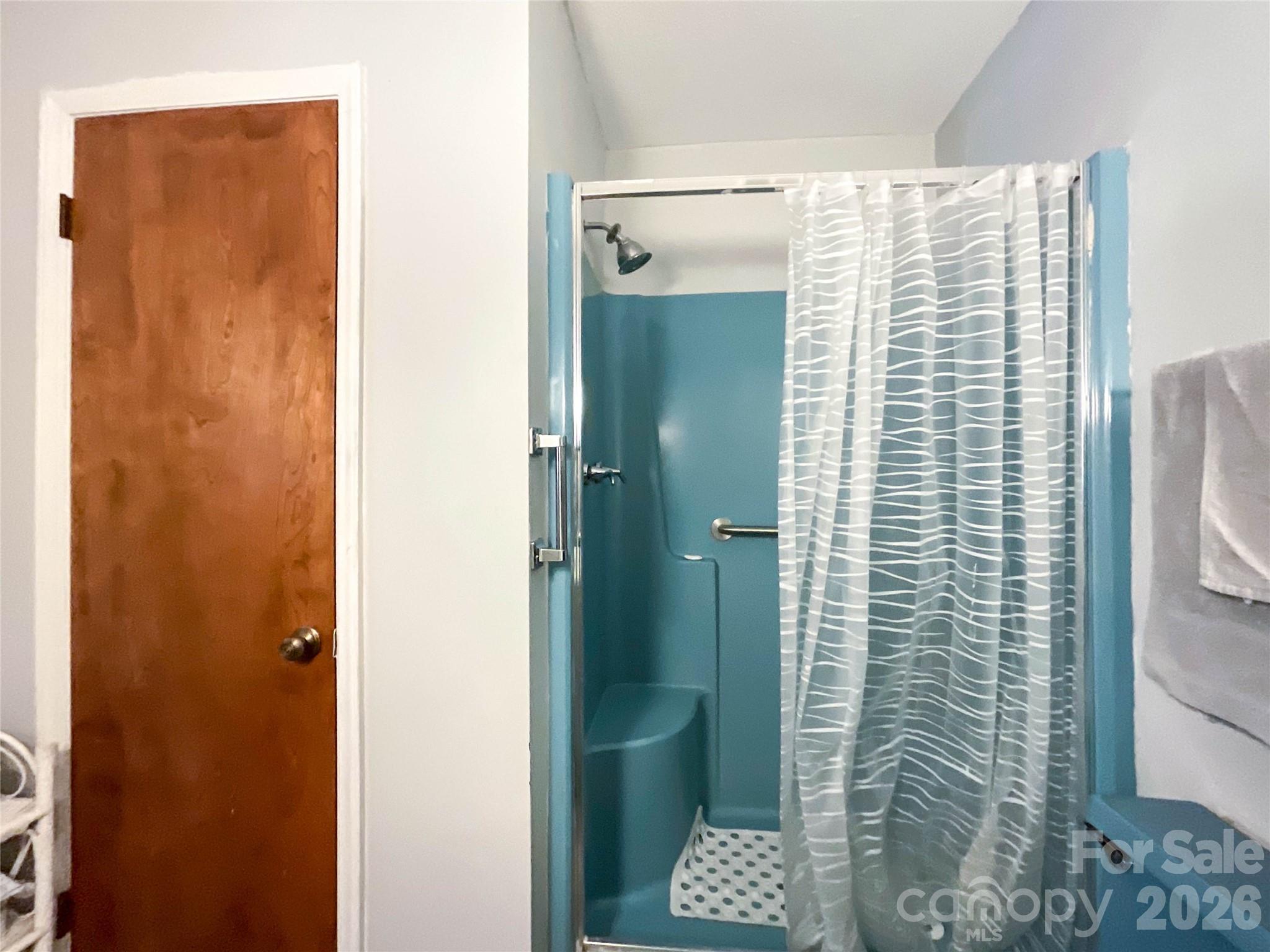 3304 Griffith Road Property Photo 18