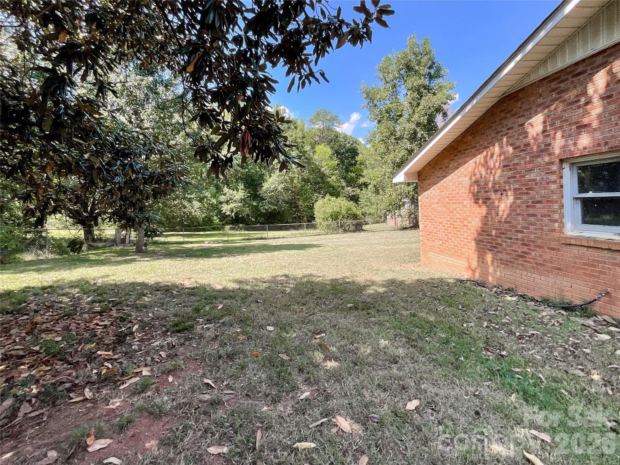 3304 Griffith Road Property Photo 23