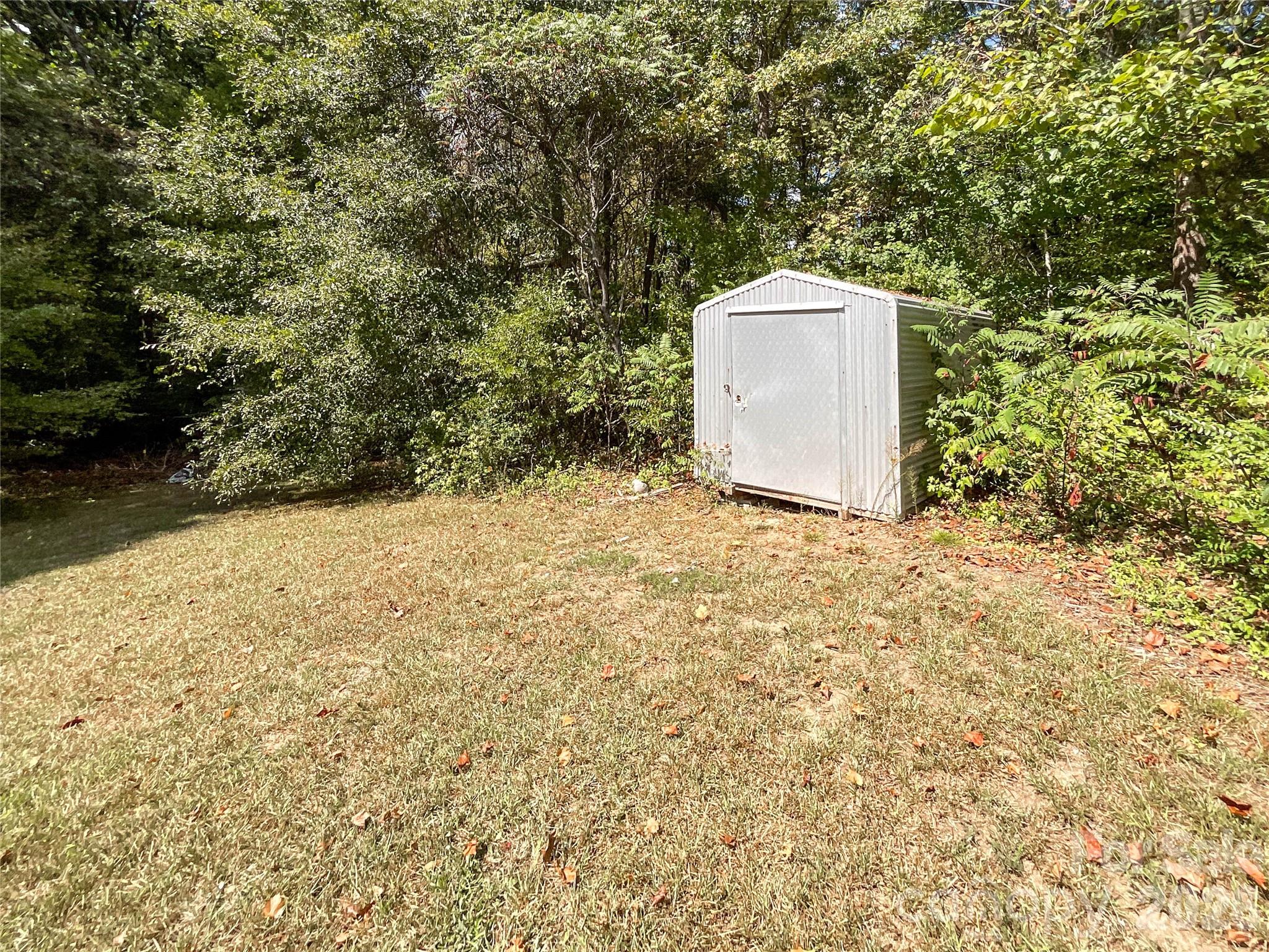 3304 Griffith Road Property Photo 26