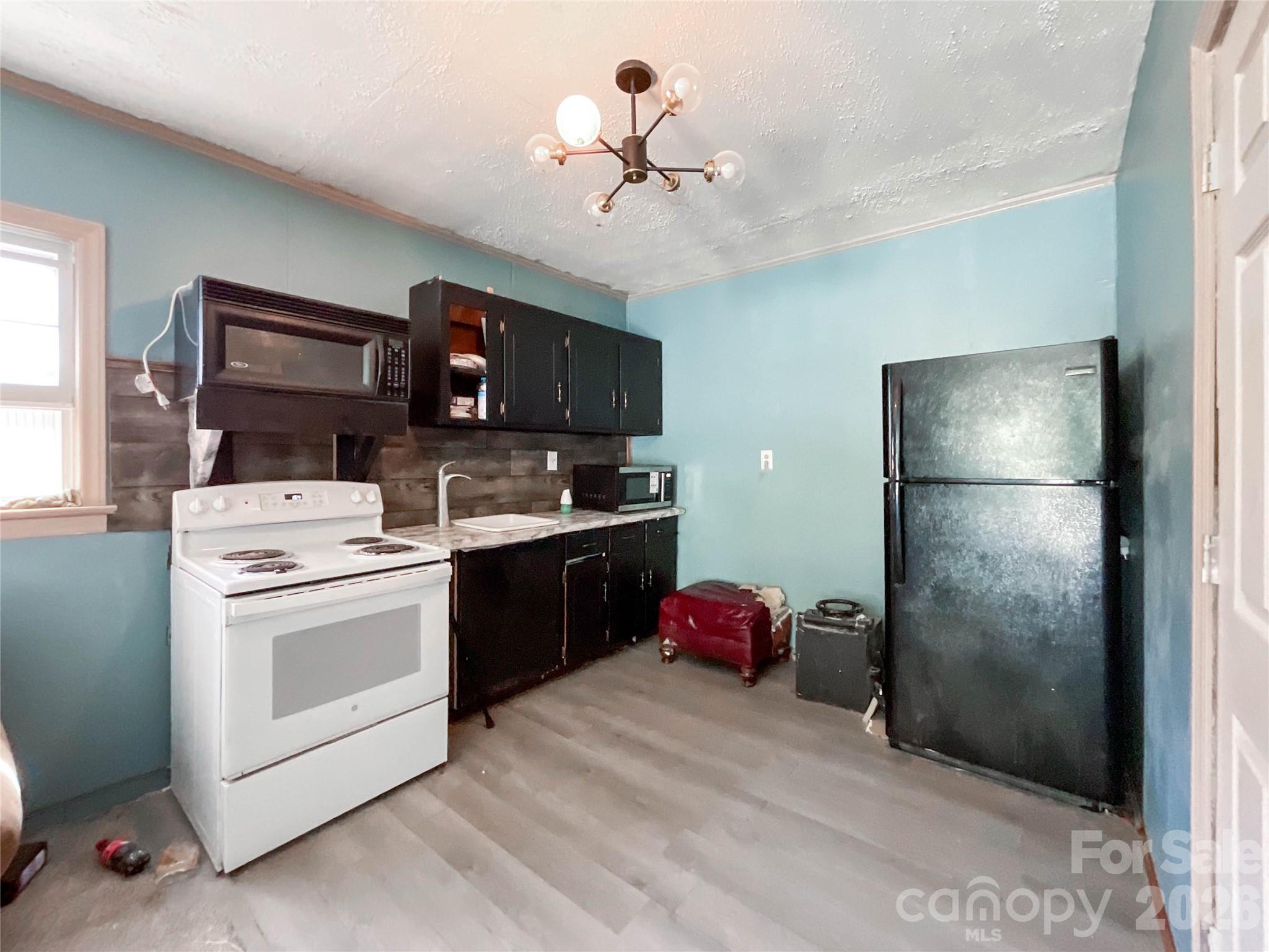 3304 Griffith Road Property Photo 33