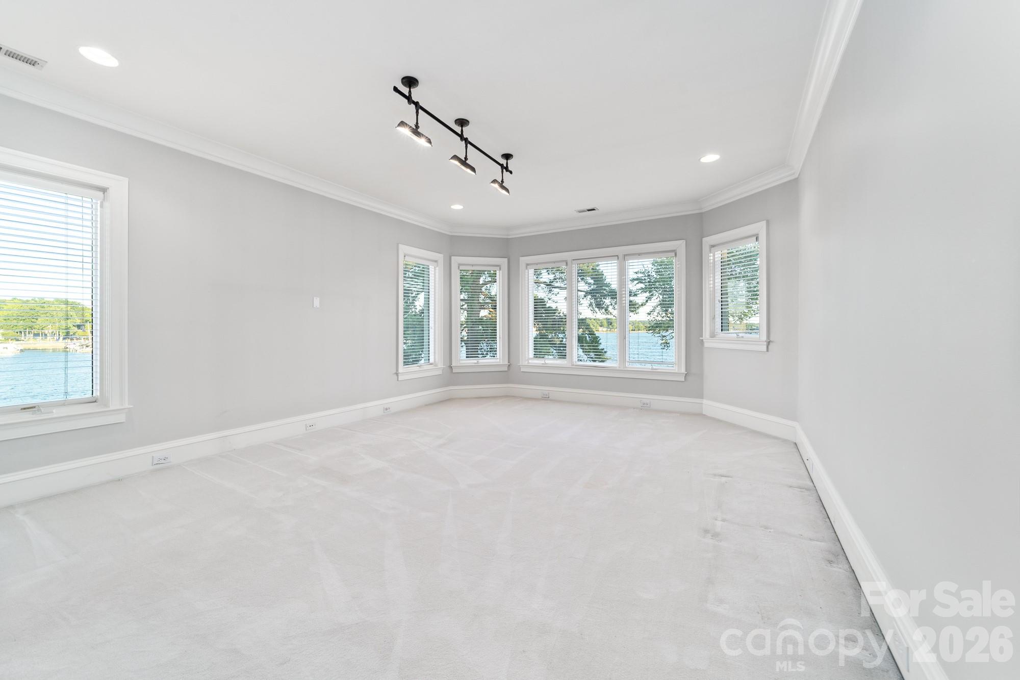 18212 & 18210 Pompano Place Property Photo 19