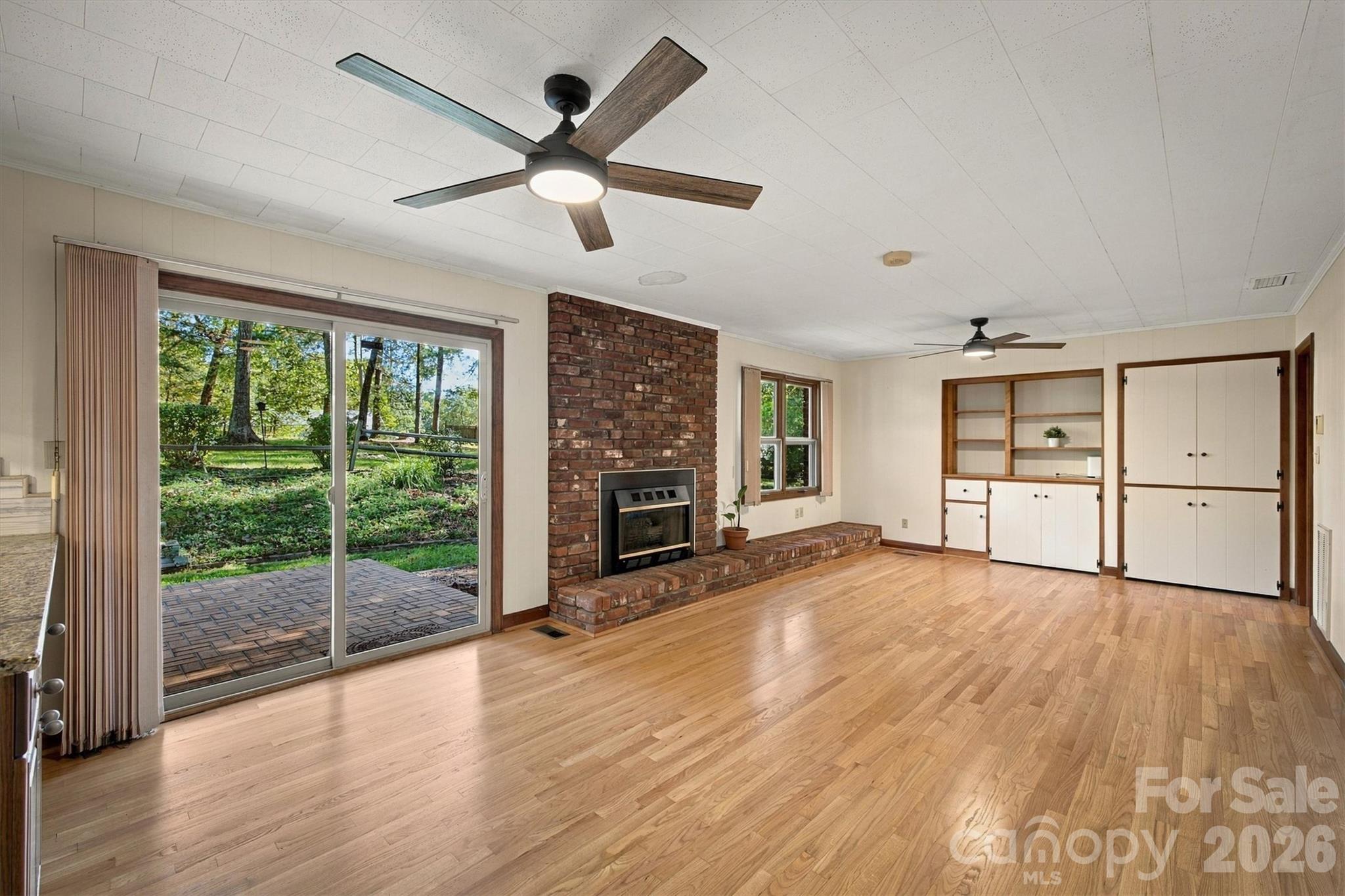1211 Laurel Street Property Photo 12