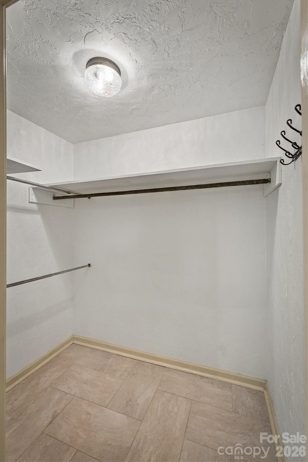 1211 Laurel Street Property Photo 25