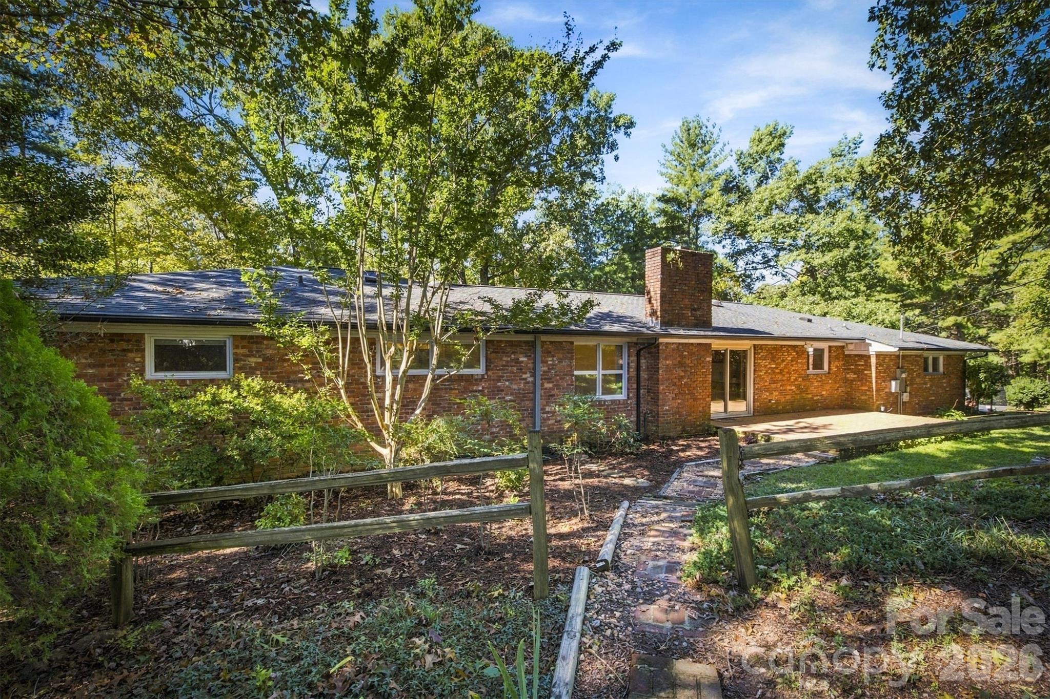 1211 Laurel Street Property Photo 36