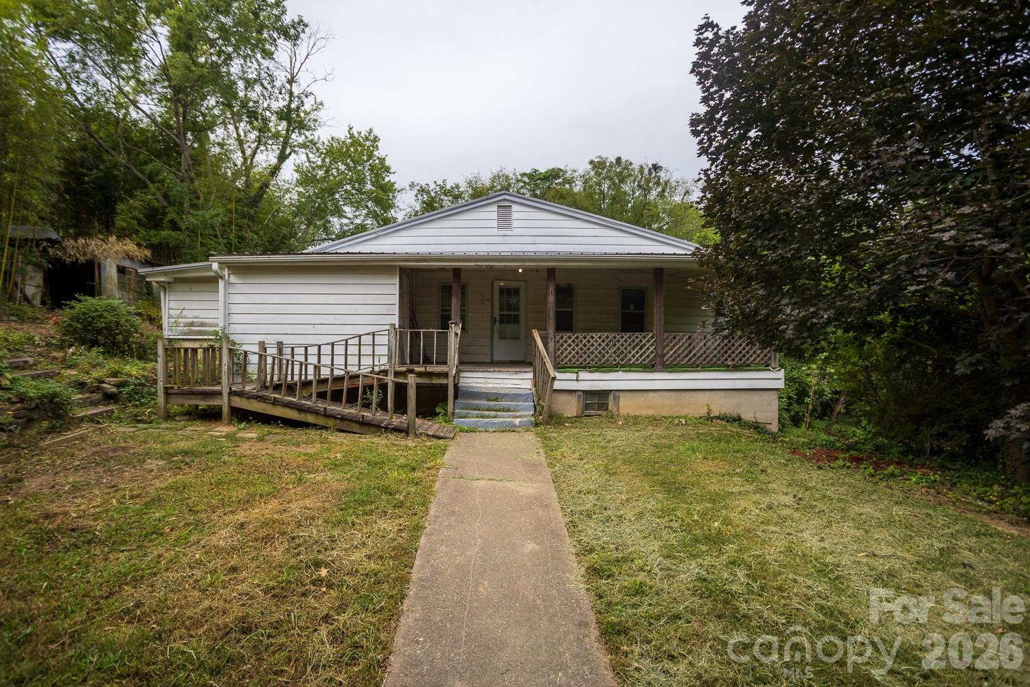 55 Blalock Avenue Property Photo 1
