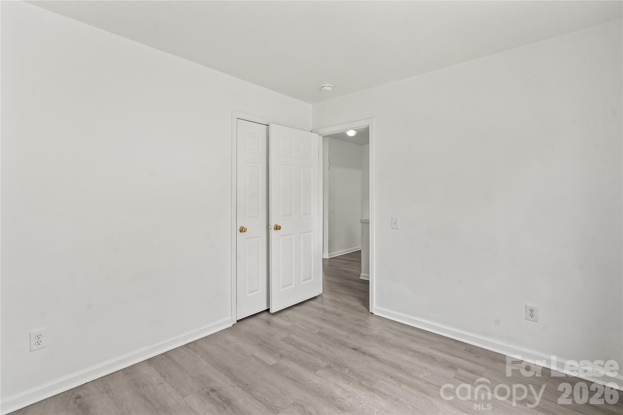 2724 Mulberry Pond Drive Property Photo 25