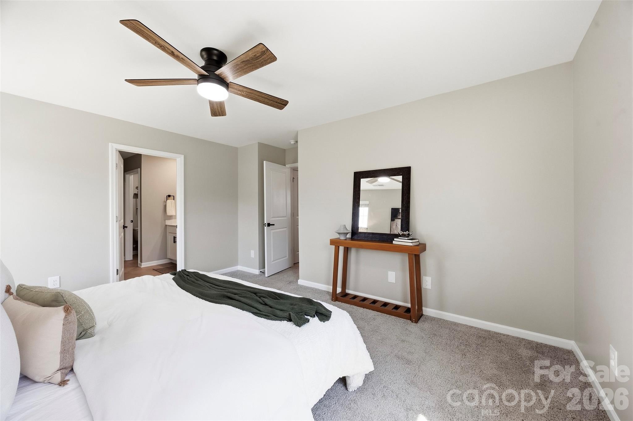 2137 Redstone Drive Property Photo 15