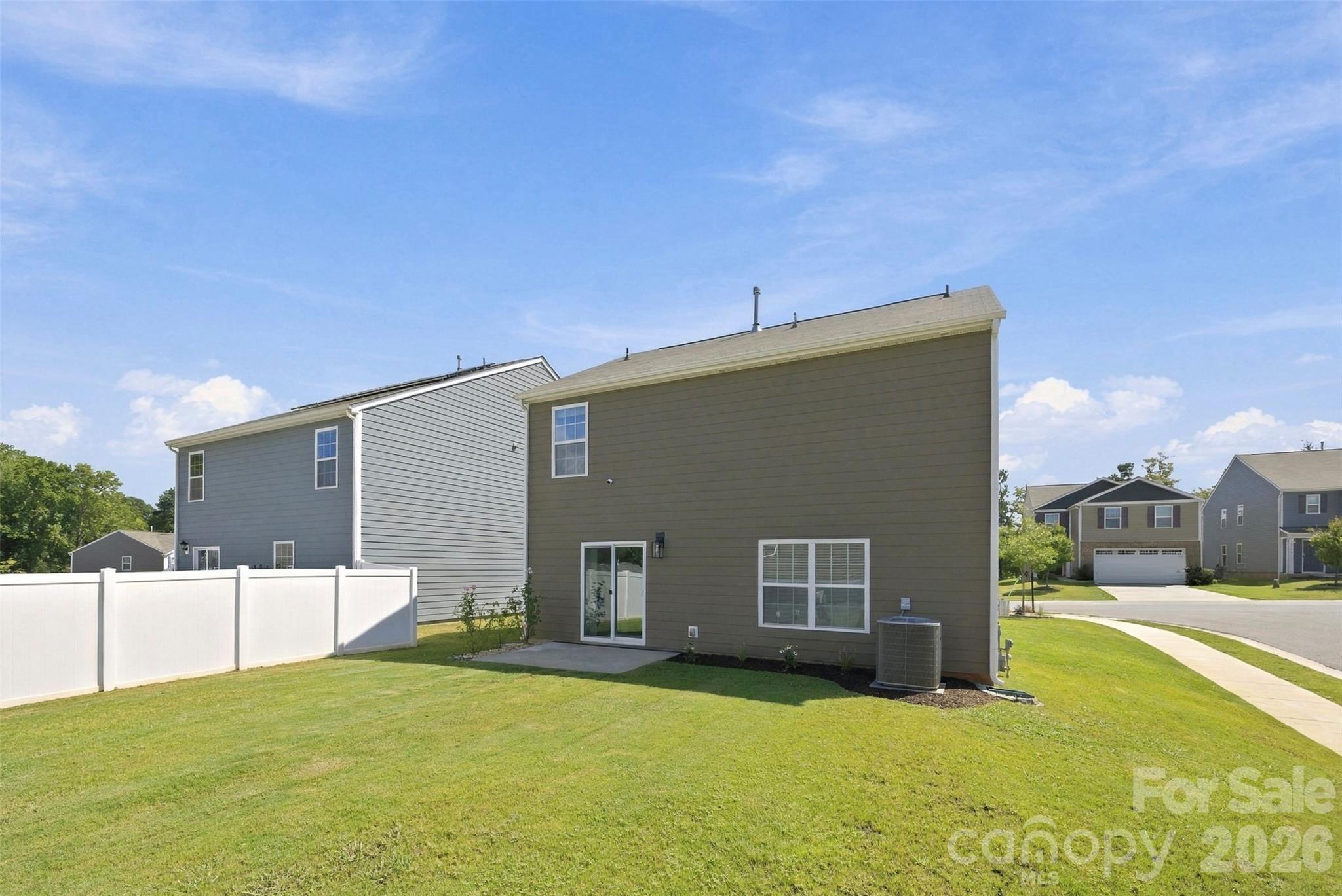 2137 Redstone Drive Property Photo 32