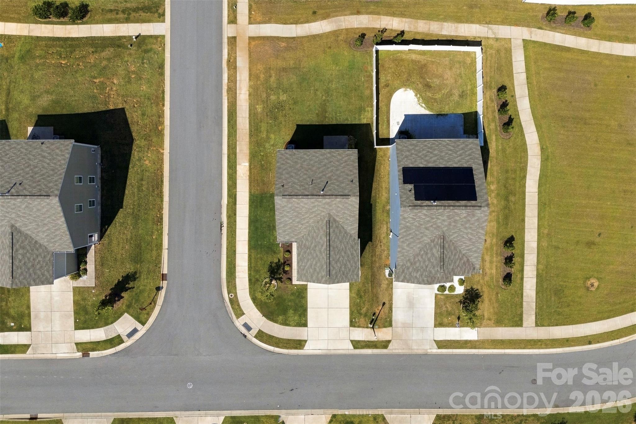 2137 Redstone Drive Property Photo 34