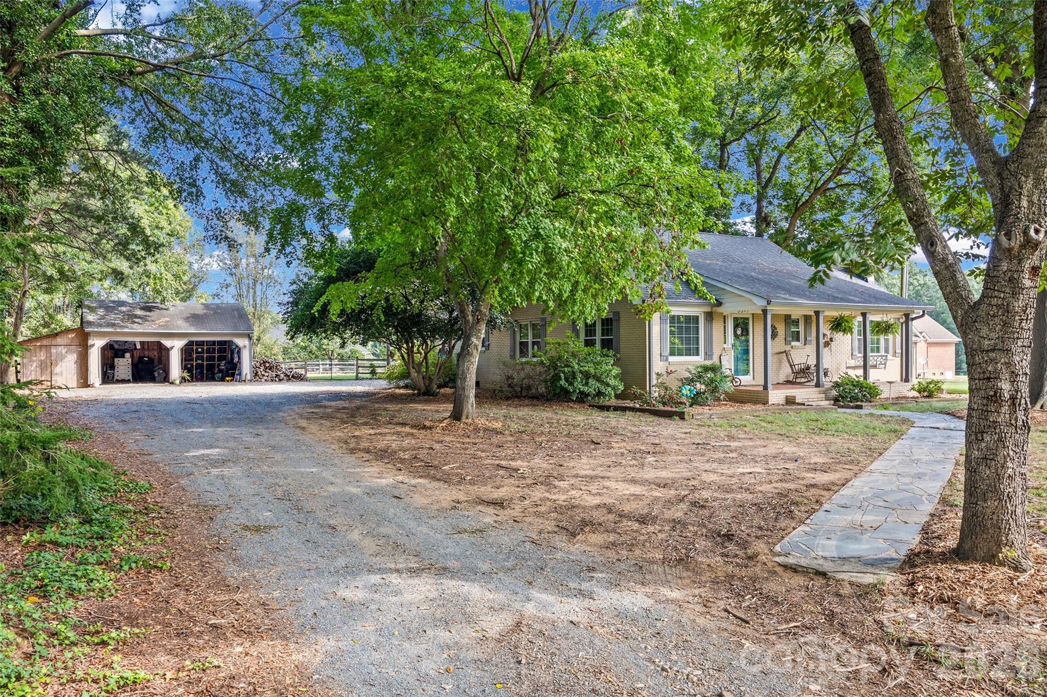 5517 E Highway 218 Highway Property Photo 23