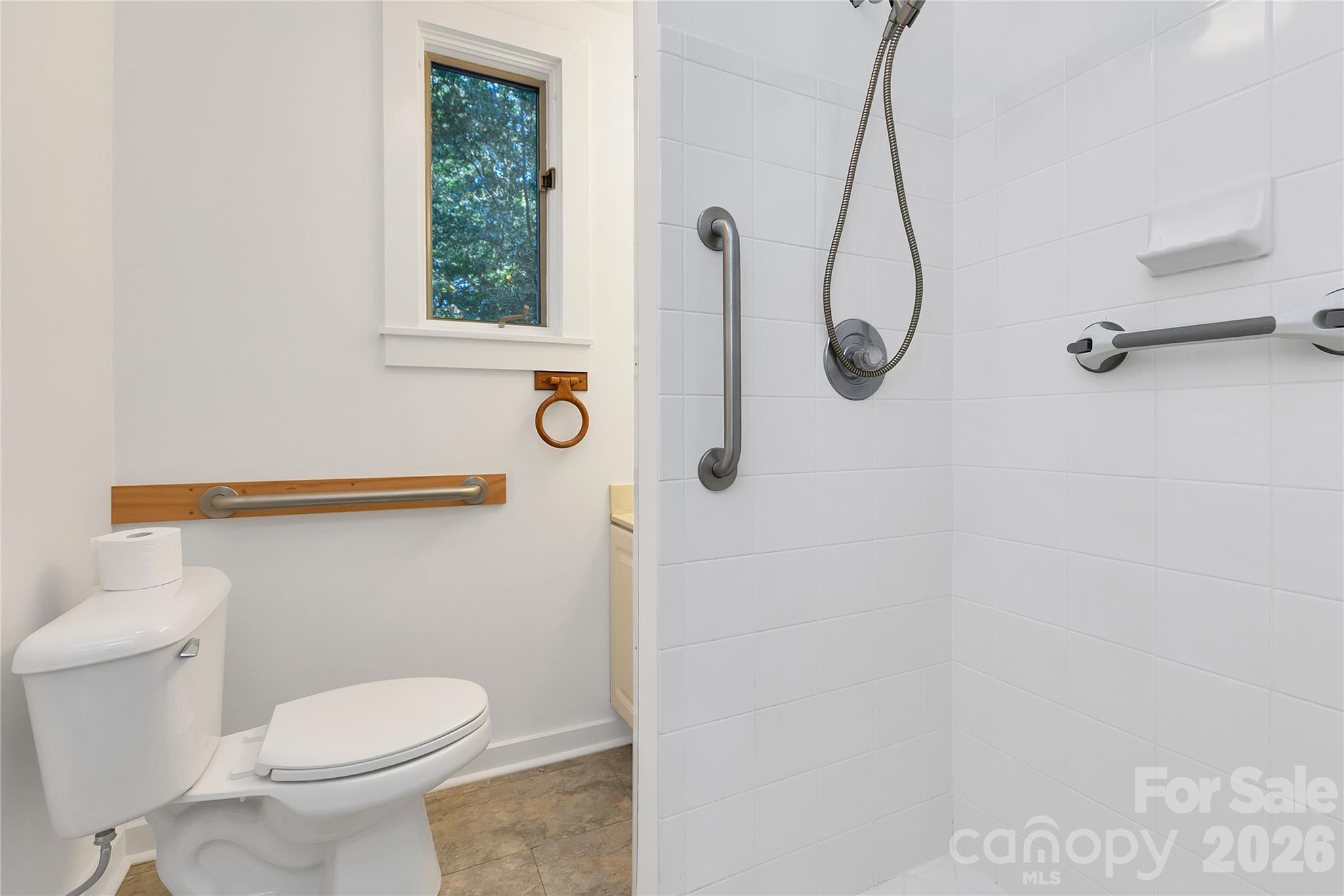 4392 Island Ford Road Property Photo 24