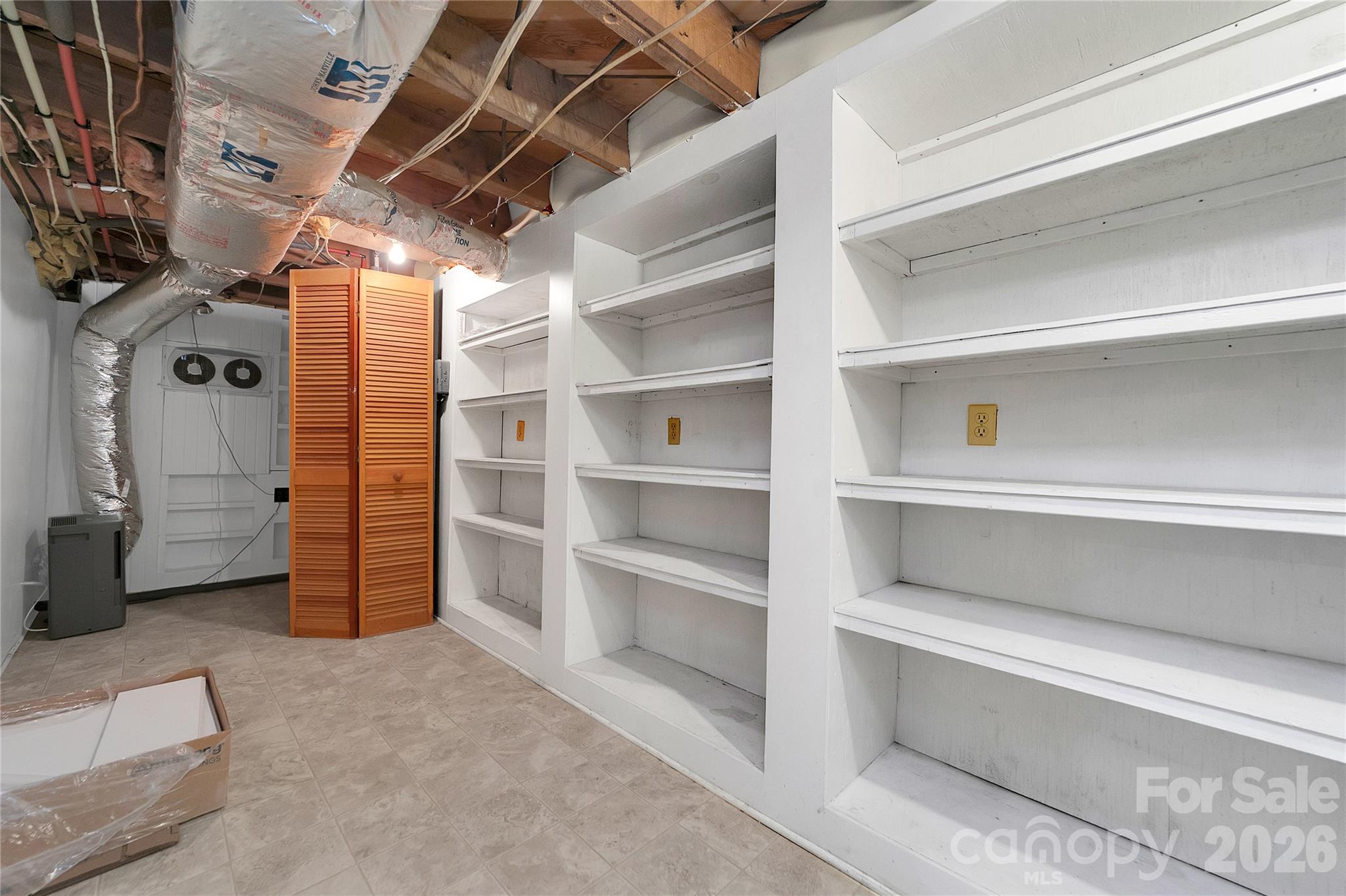 4392 Island Ford Road Property Photo 32