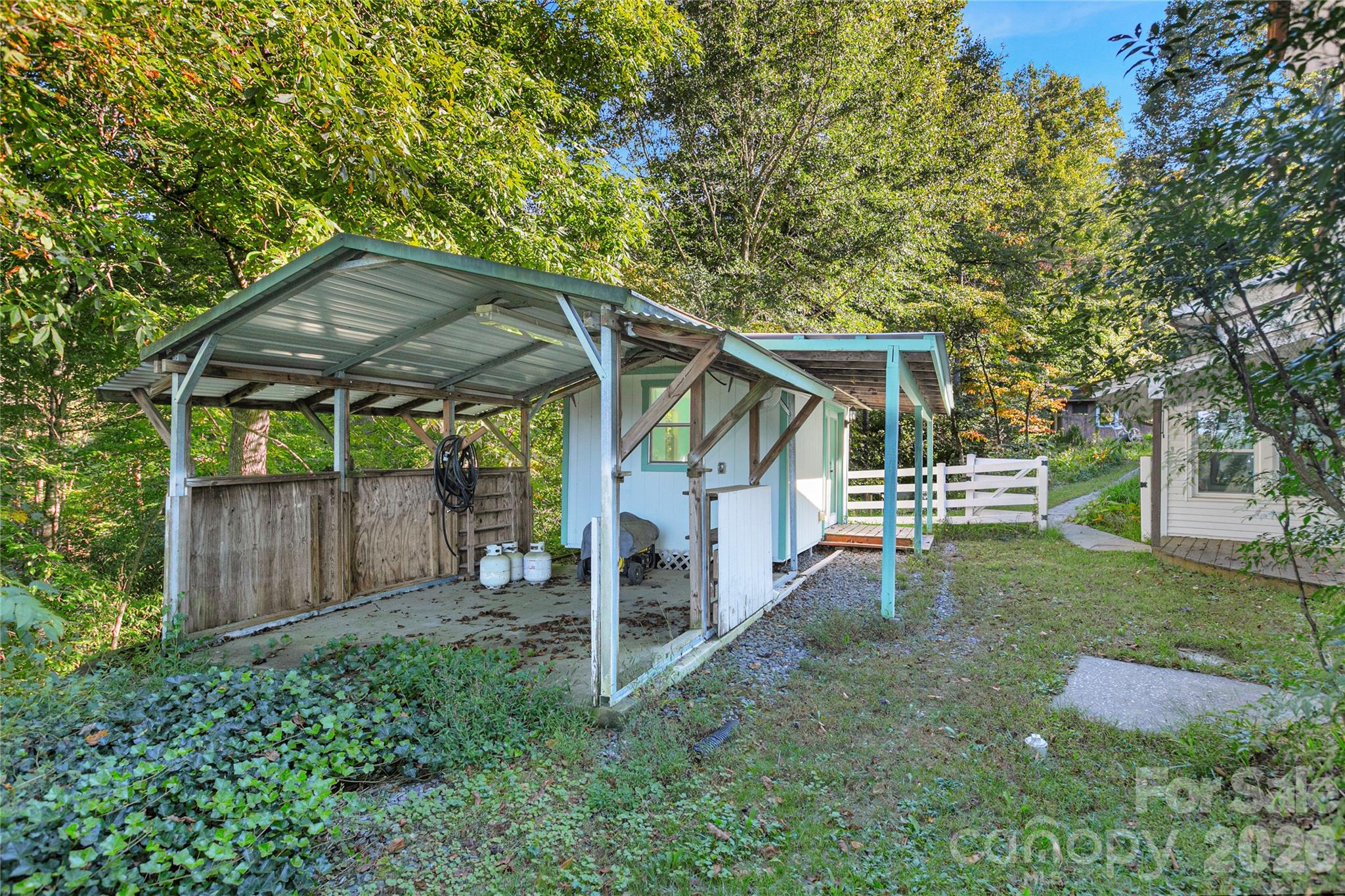 4392 Island Ford Road Property Photo 43