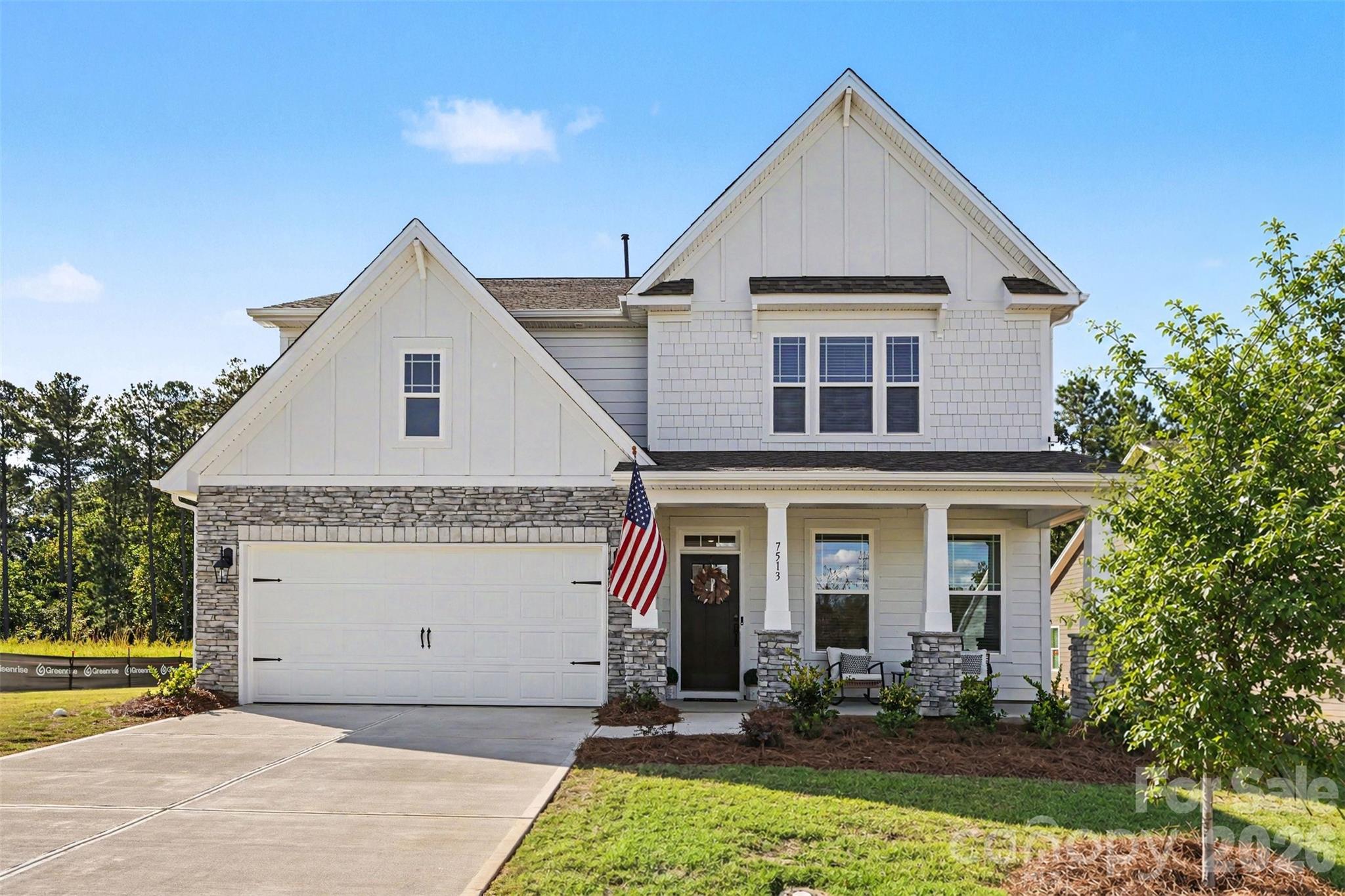 7513 Bainbridge Road Property Photo 1