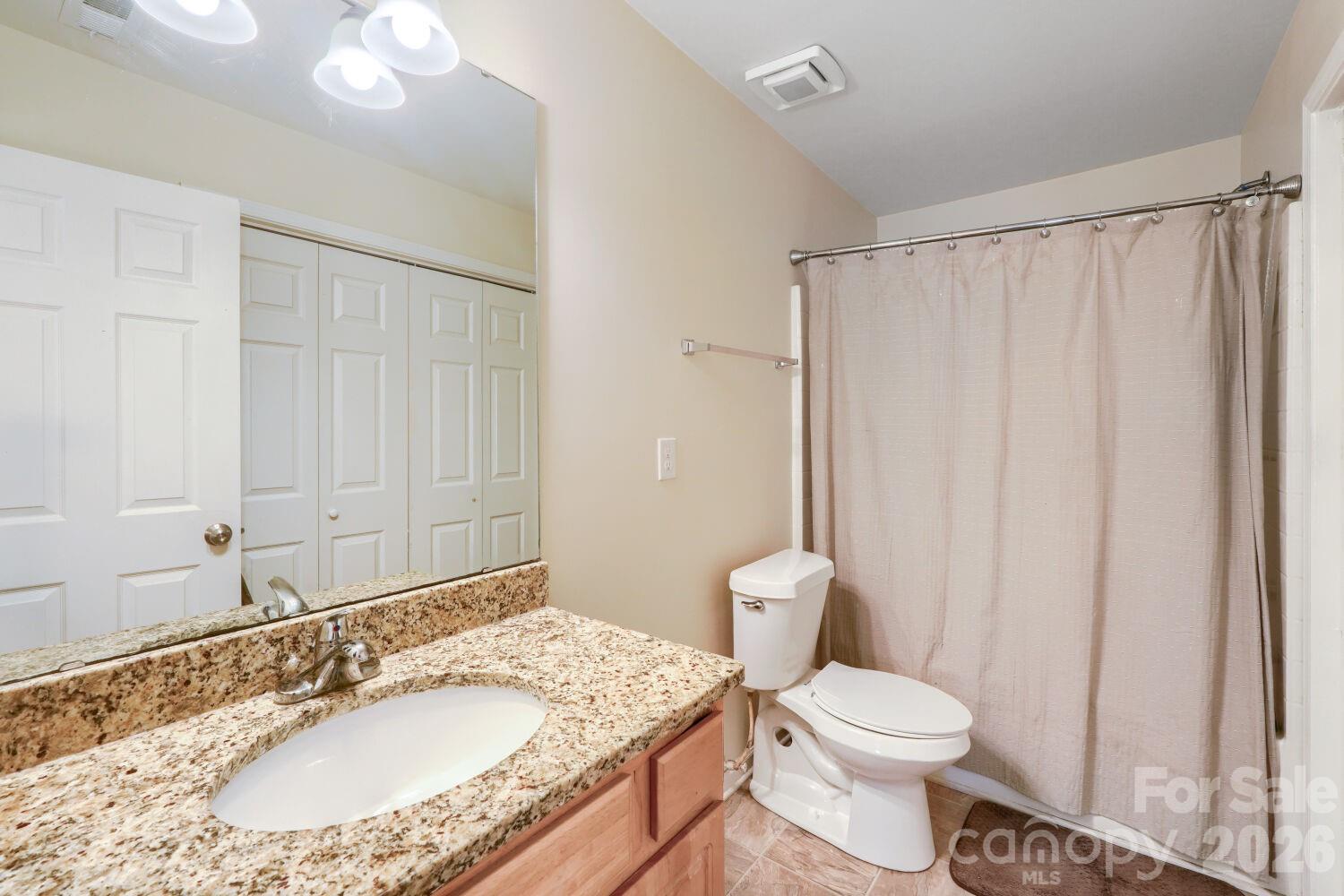 1605 Crandon Drive Property Photo 12