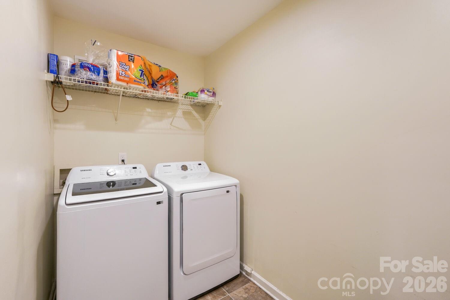 1605 Crandon Drive Property Photo 17