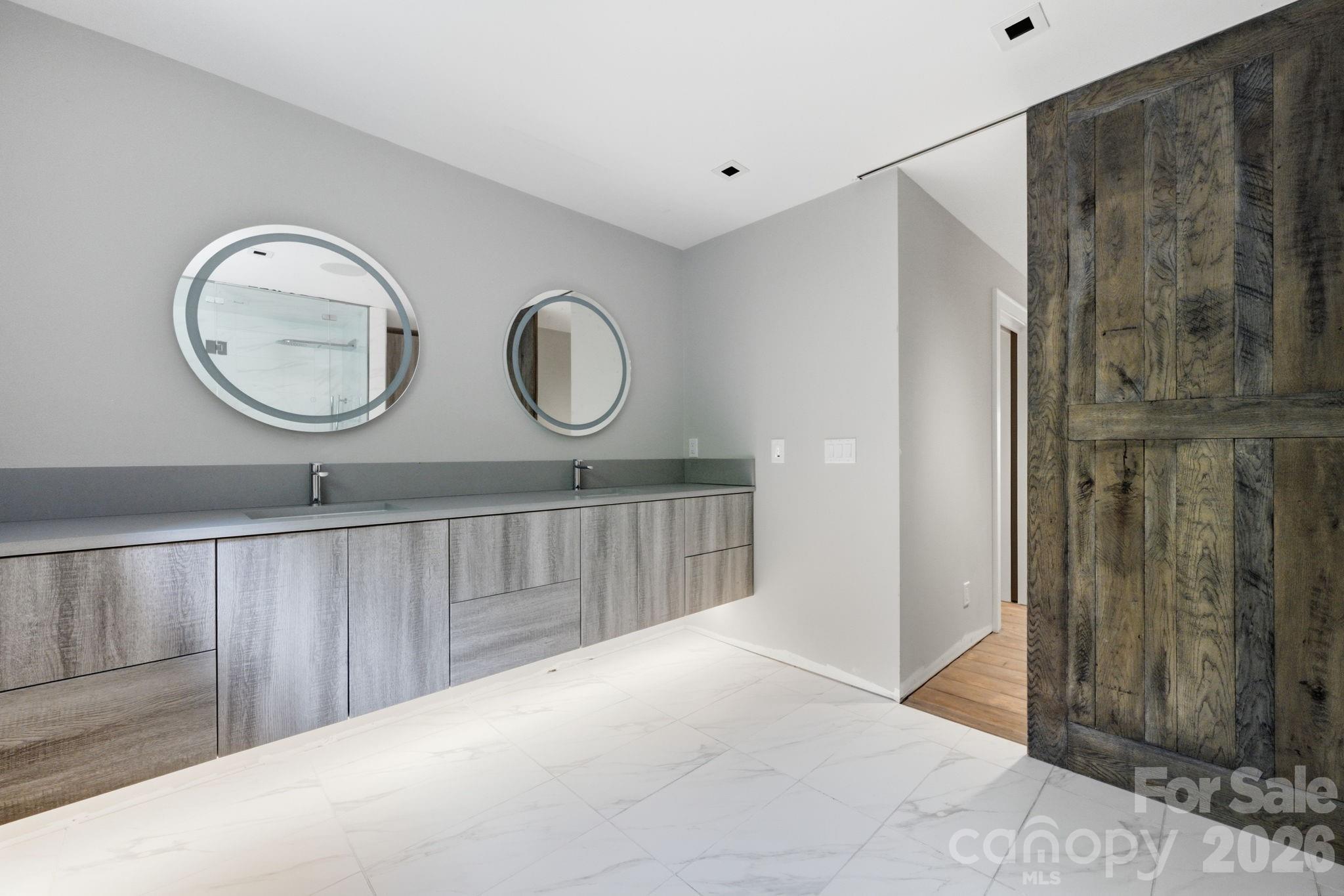 659 Clubhouse Drive D2 Property Photo 19