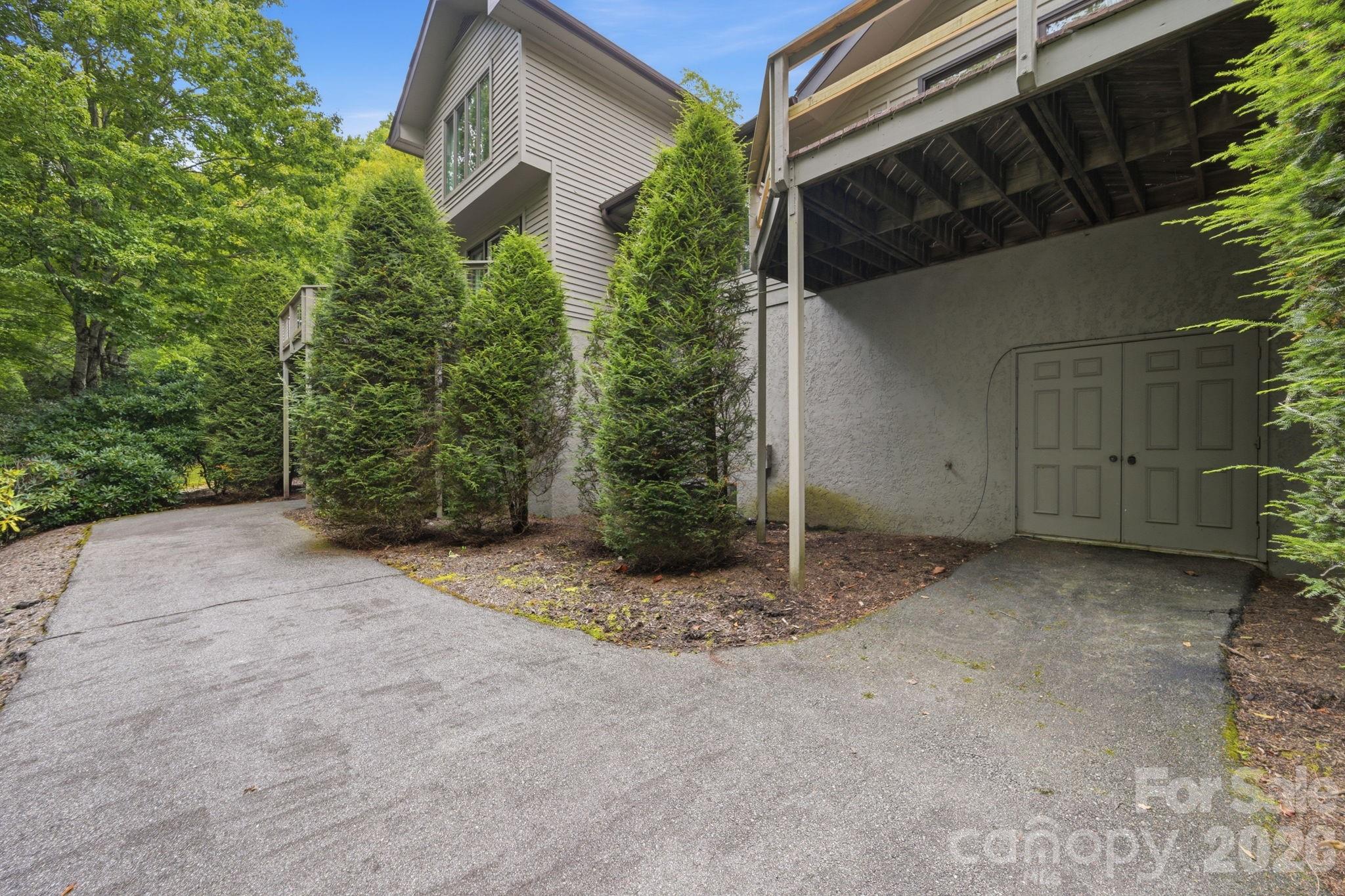 659 Clubhouse Drive D2 Property Photo 40
