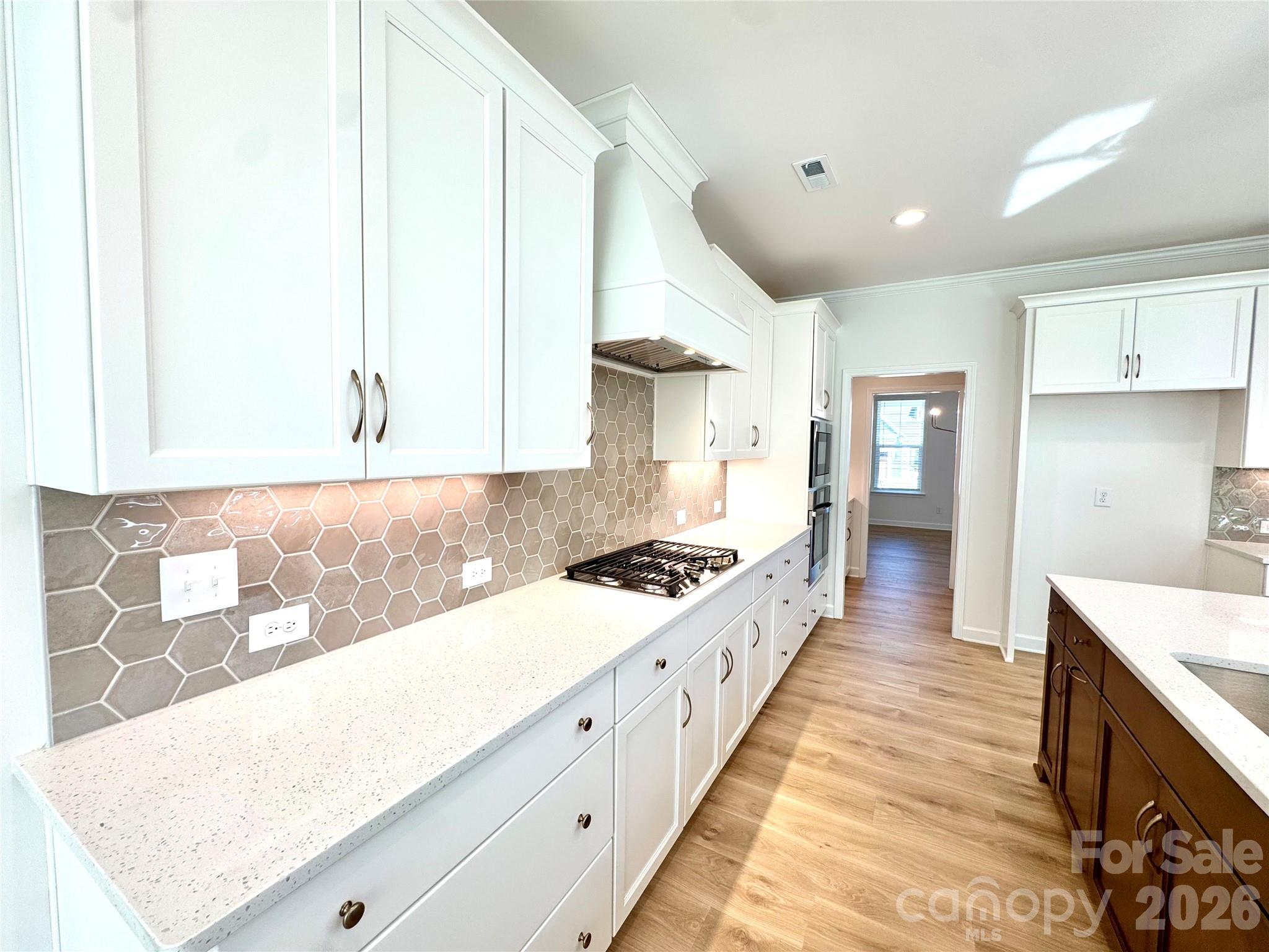 2575 Cornelius Place Property Photo 6