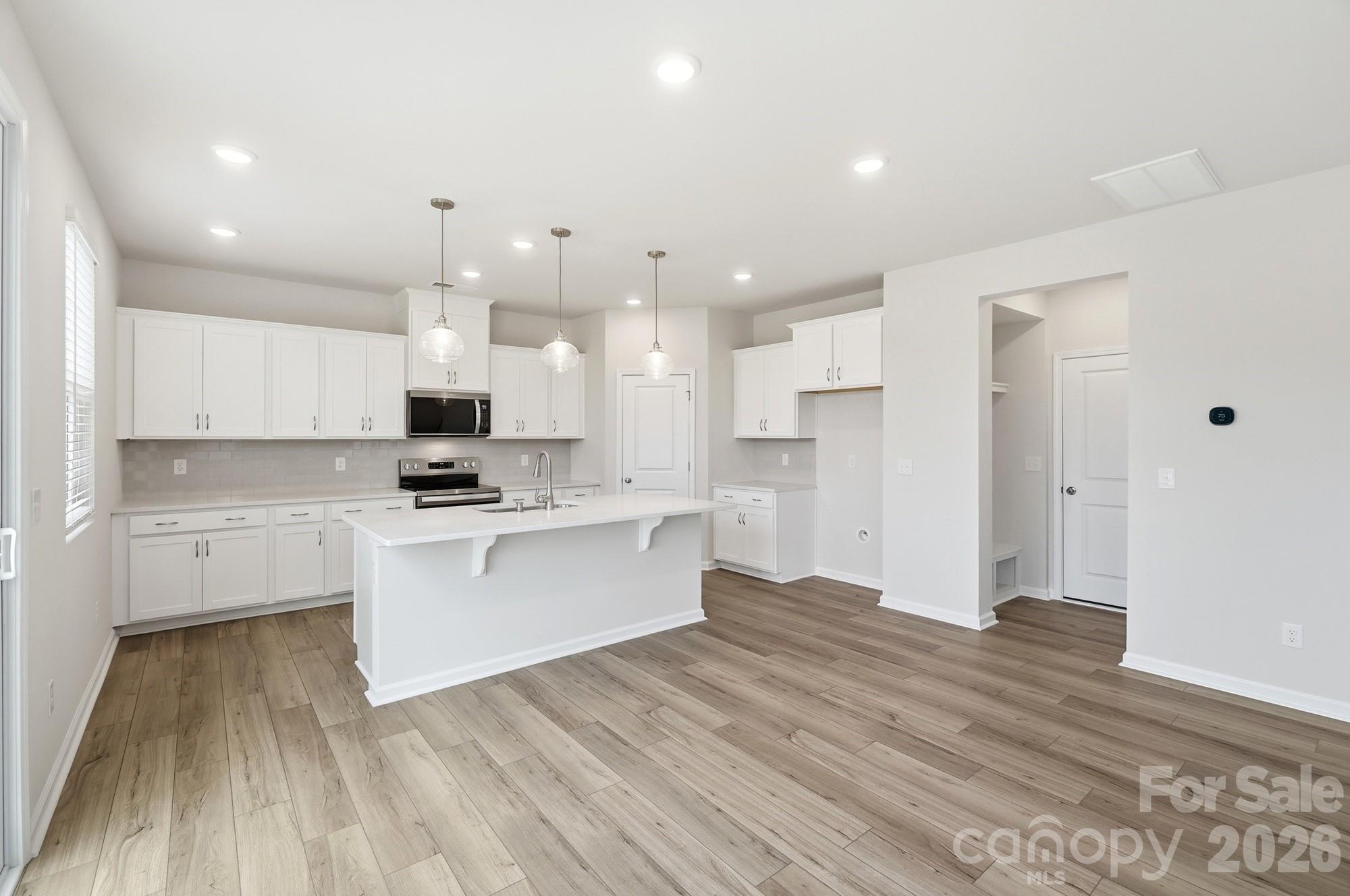 2701 Westmont Drive Property Photo 13
