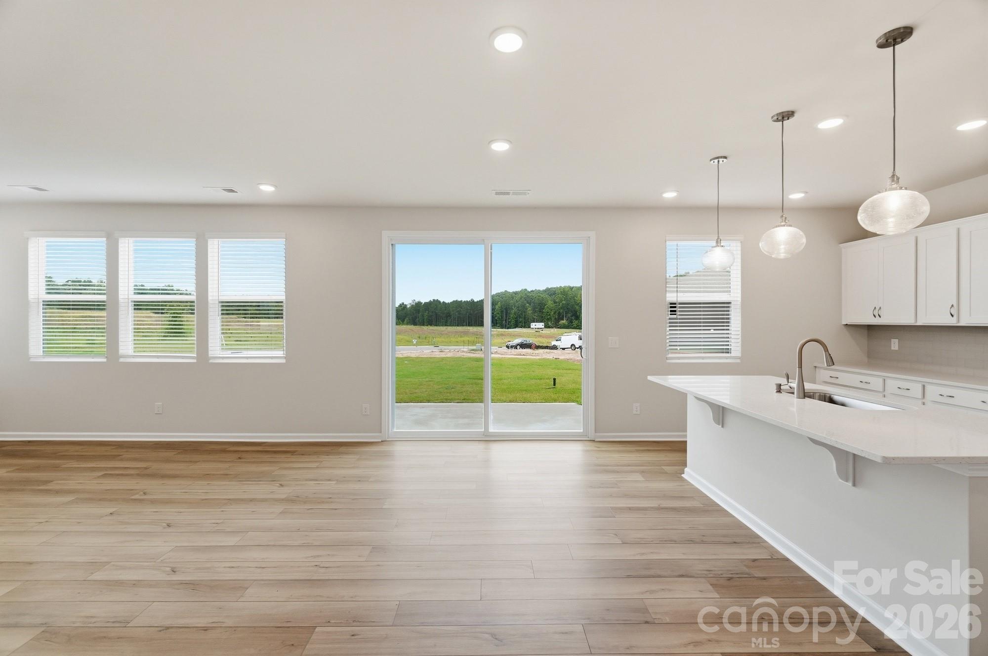 2701 Westmont Drive Property Photo 15
