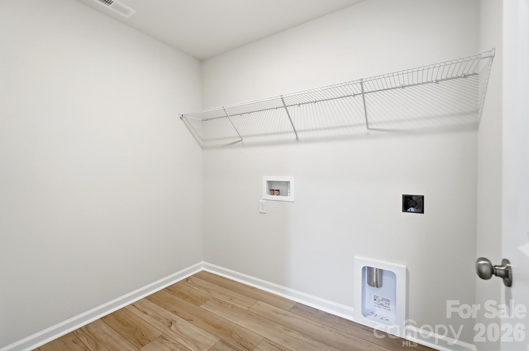 2701 Westmont Drive Property Photo 37