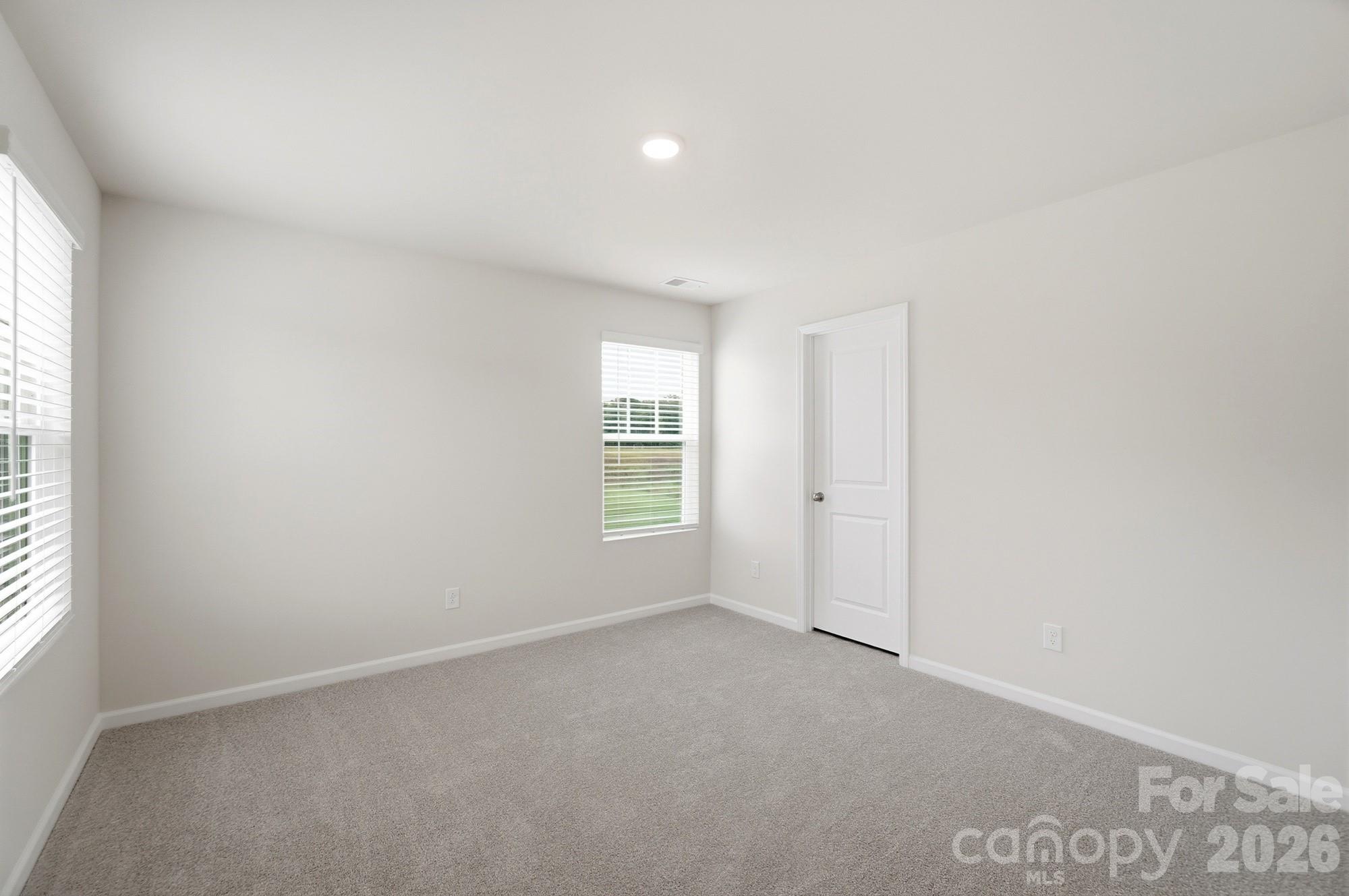 2701 Westmont Drive Property Photo 38