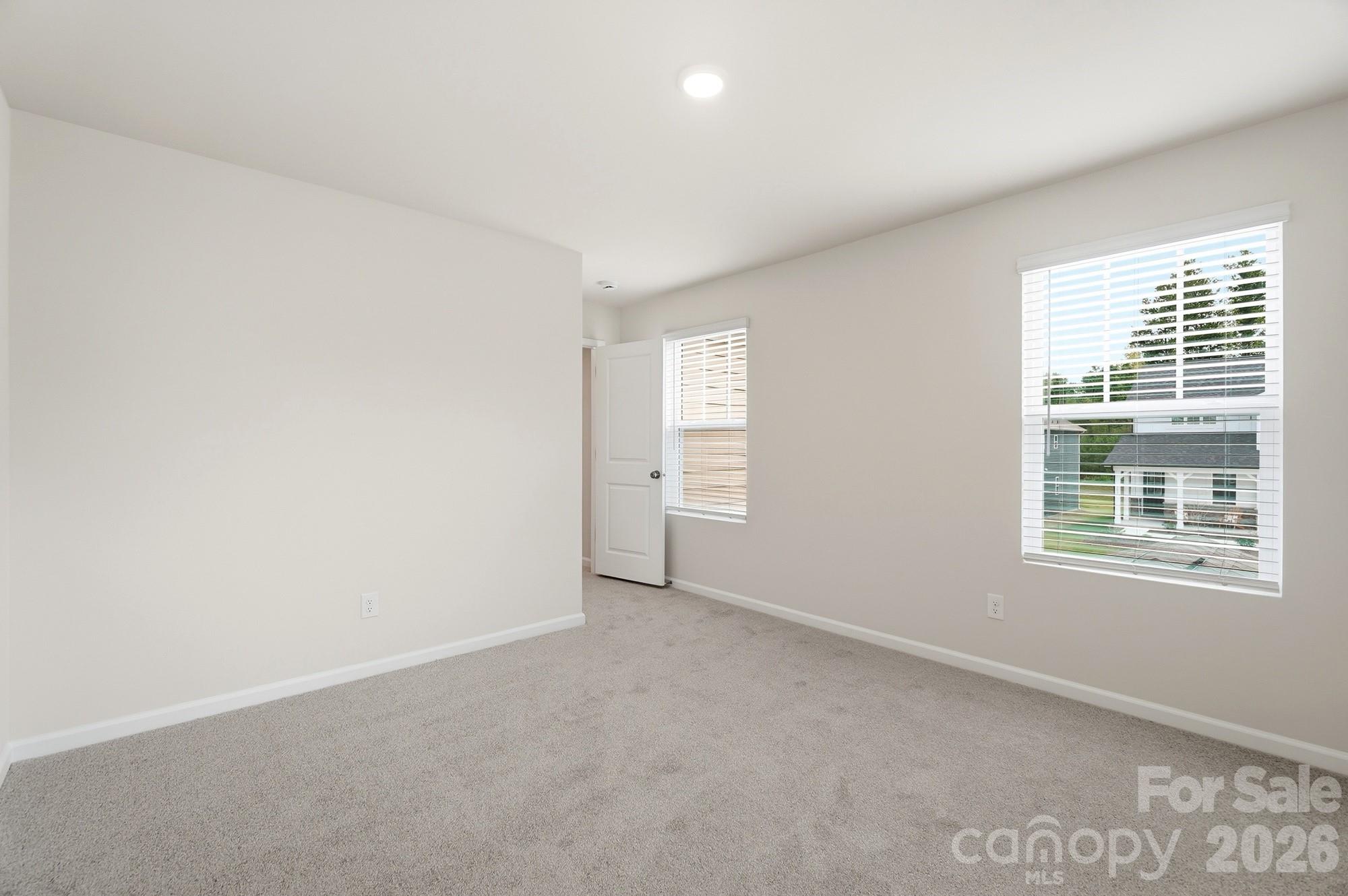 2701 Westmont Drive Property Photo 39