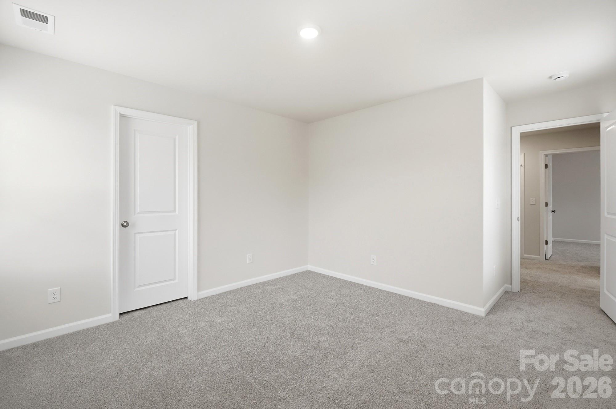 2701 Westmont Drive Property Photo 40