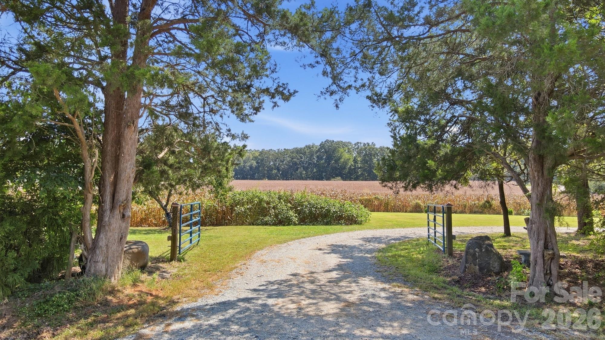 7720 W Duncan Road Property Photo 2