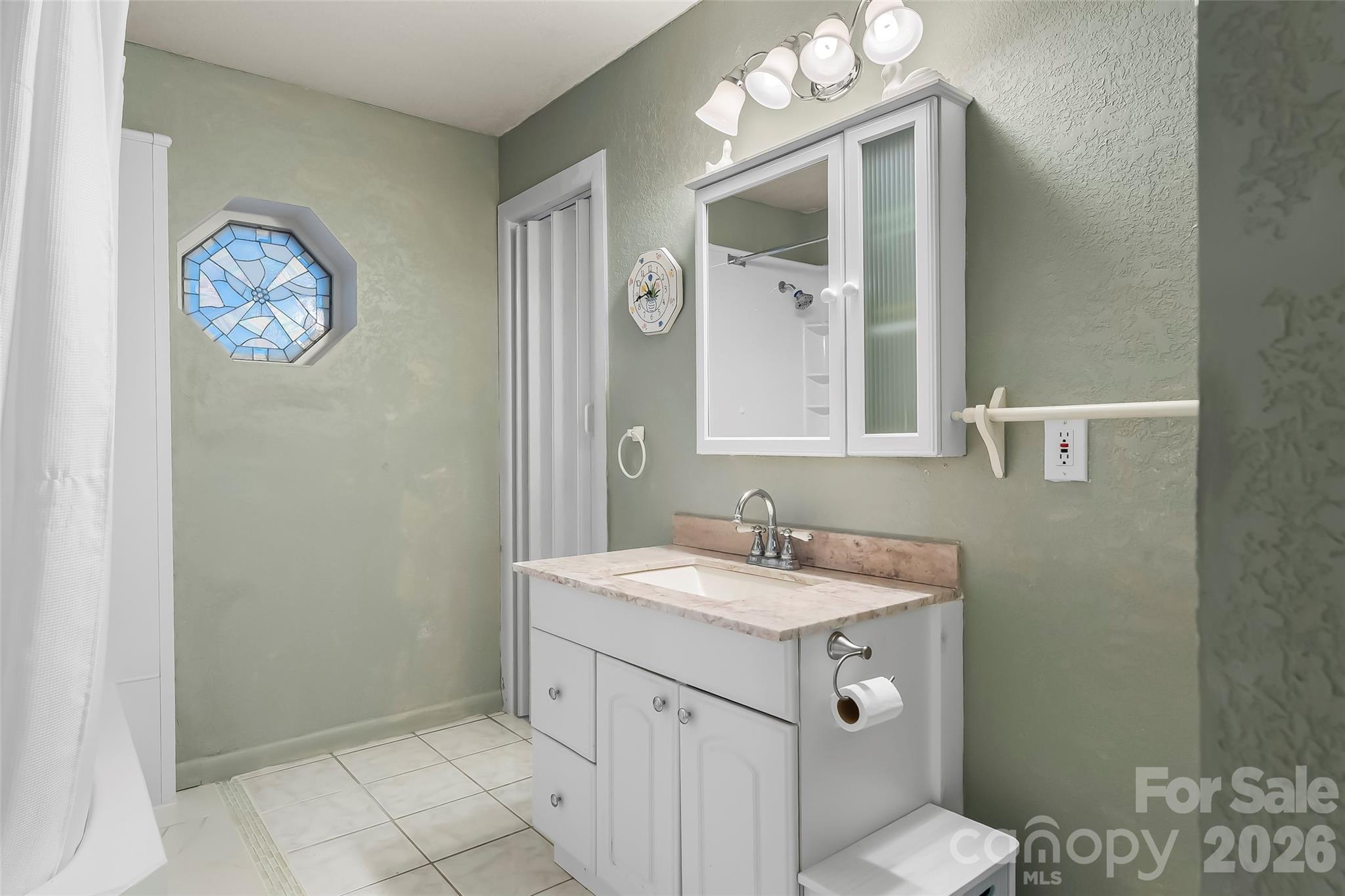 477 14th Avenue Drive Property Photo 12