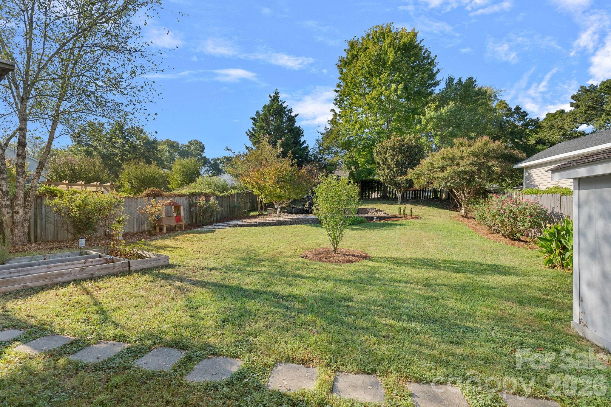 10327 Shady Rest Lane Property Photo 5