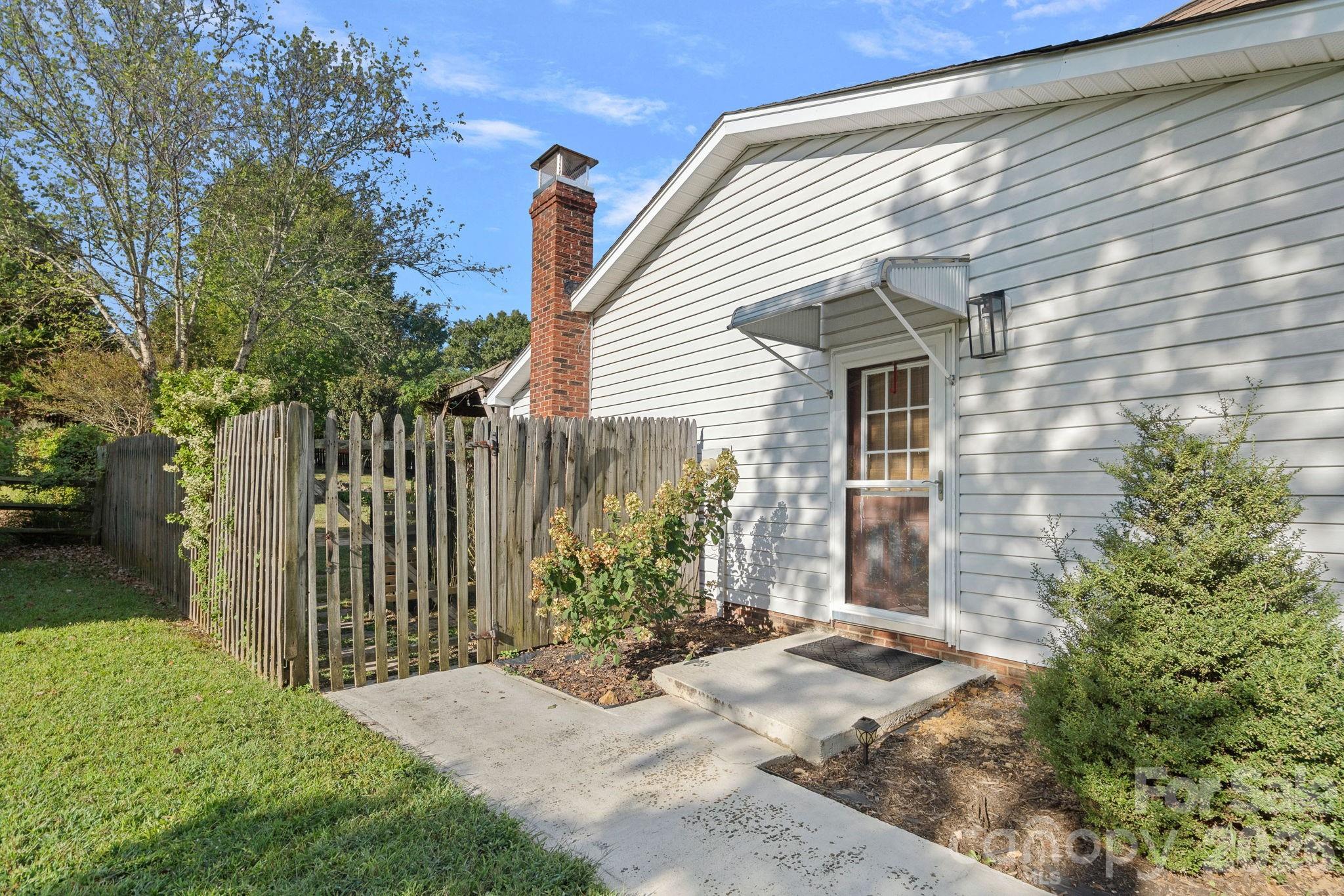 10327 Shady Rest Lane Property Photo 32