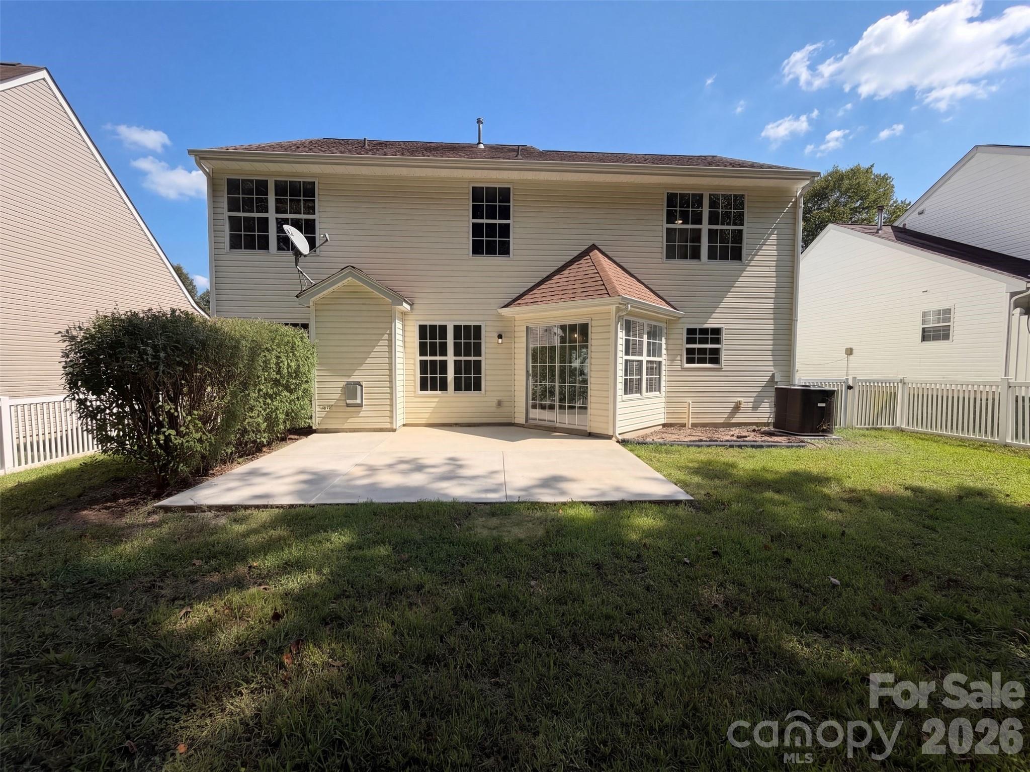 3978 Shasta Circle Property Photo 5