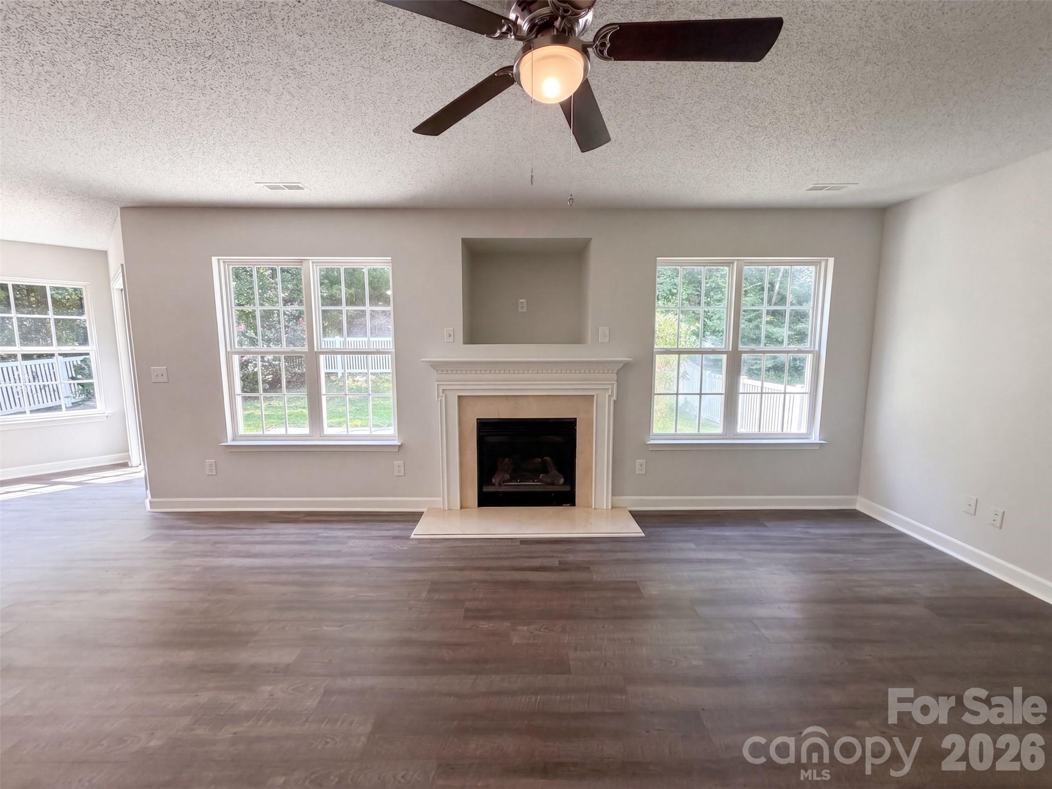 3978 Shasta Circle Property Photo 9