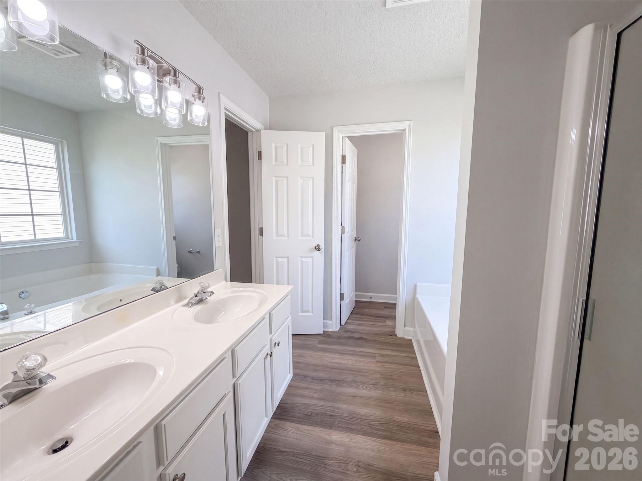 3978 Shasta Circle Property Photo 10