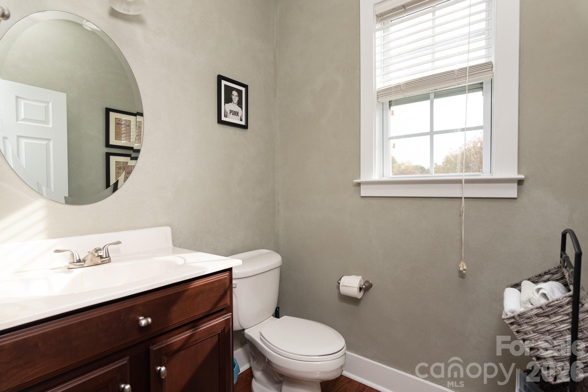 246 Harbour Place Drive Property Photo 10