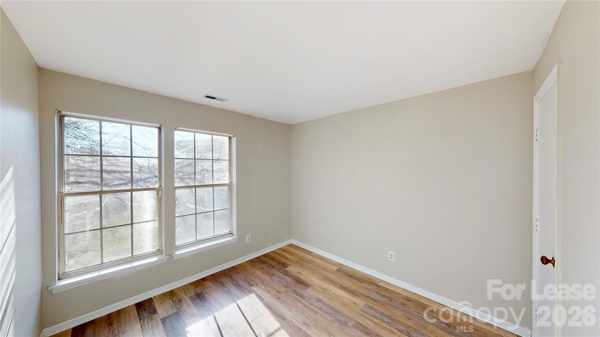 9617 Vinca Circle G Property Photo 20