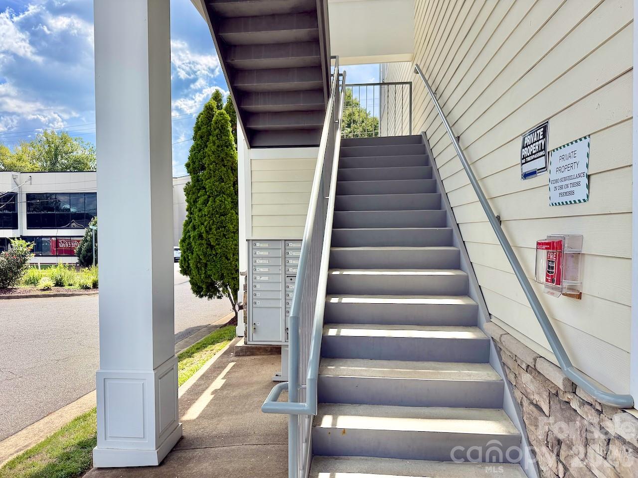 111 White Street B Property Photo 32