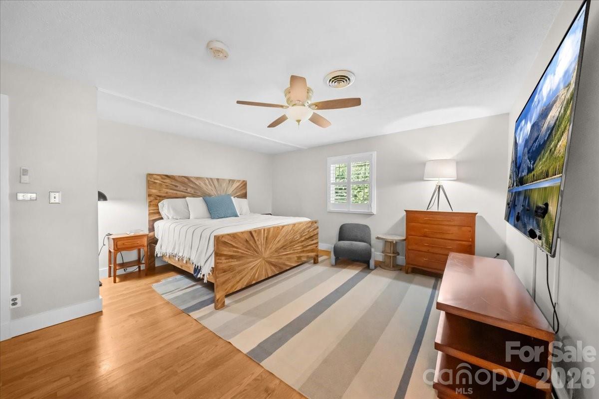 102 Hillside Lane Property Photo 20