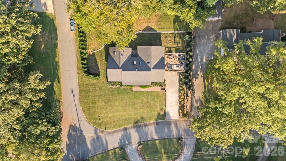 102 Hillside Lane Property Photo 42