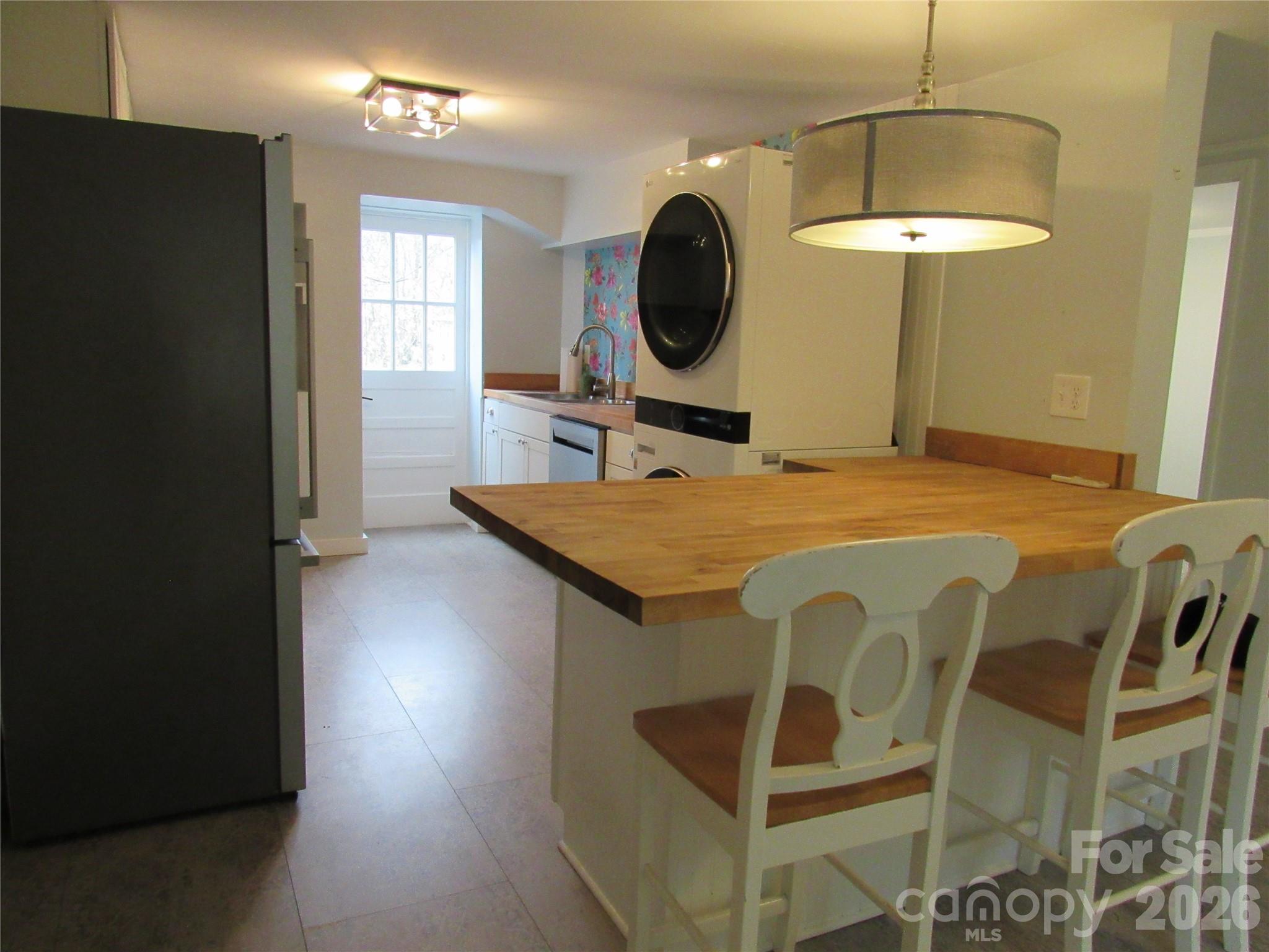 822 Azalea Avenue Property Photo 8