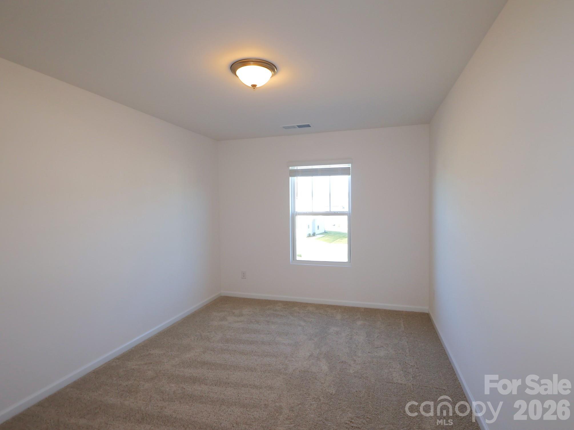 2707 Yeager Drive Property Photo 8