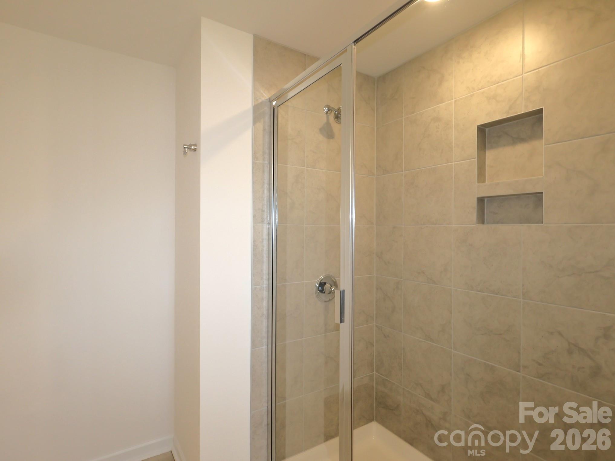 2707 Yeager Drive Property Photo 13
