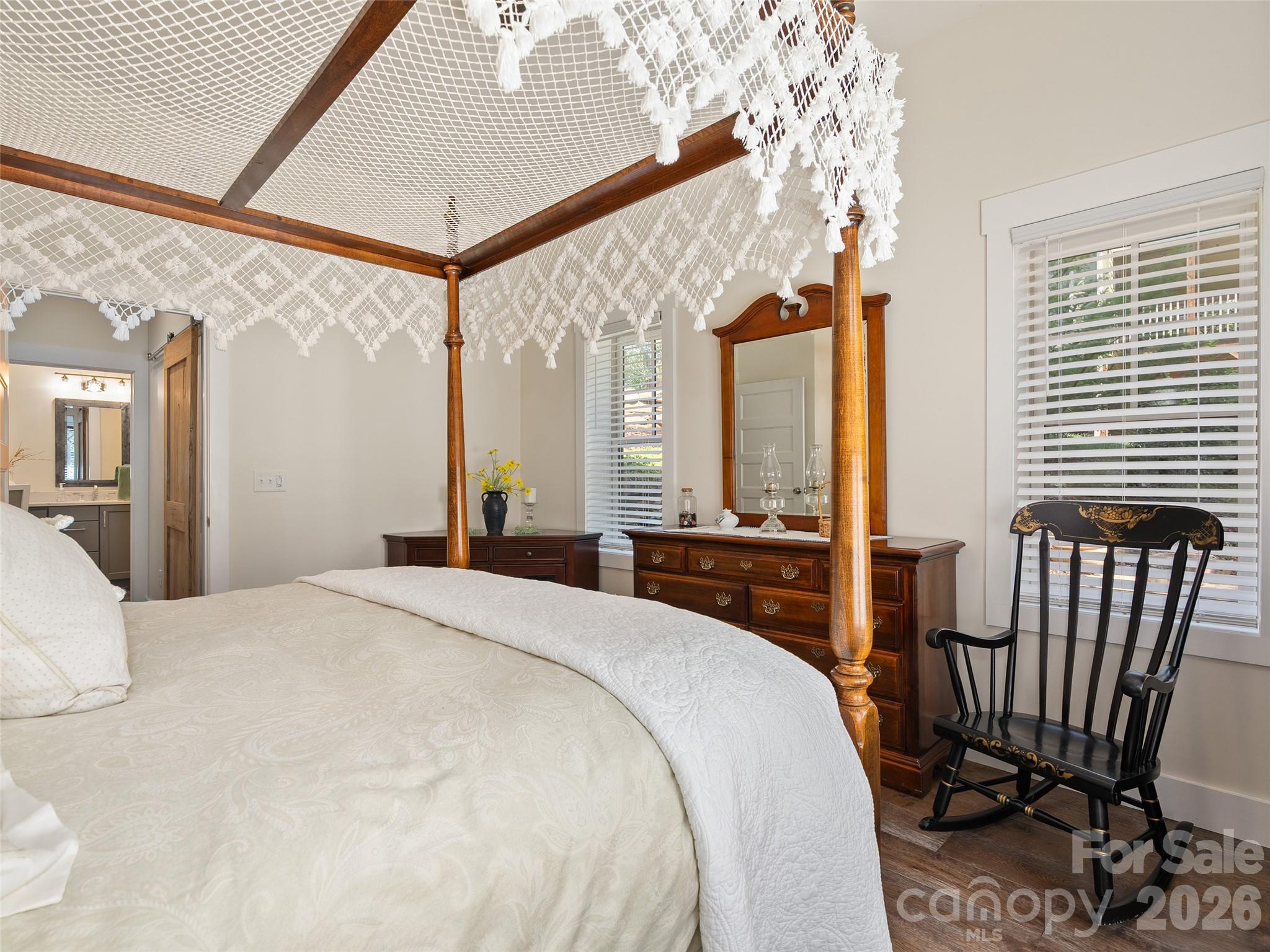 117 Amberleaf Way Property Photo 36