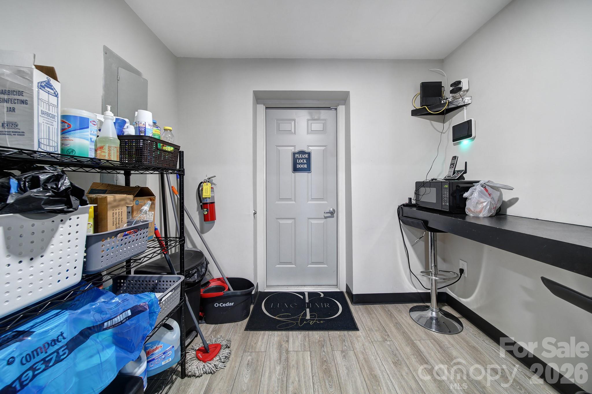 135 E Marion Street Property Photo 20