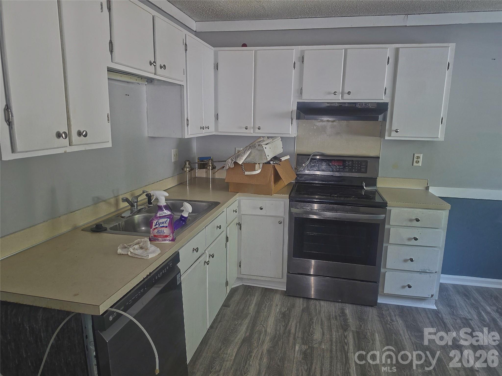 1756 Hunters Trail Property Photo 4